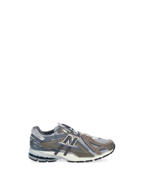 Sneakers 1906