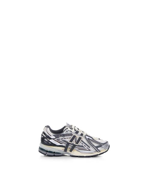 Sneakers 1906