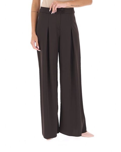 Pantalone a palazzo