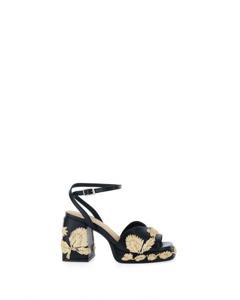 Sandali in pelle