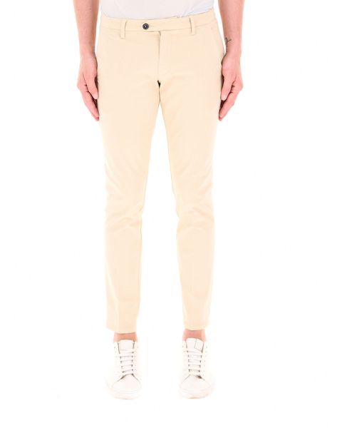 Pantalone chino
