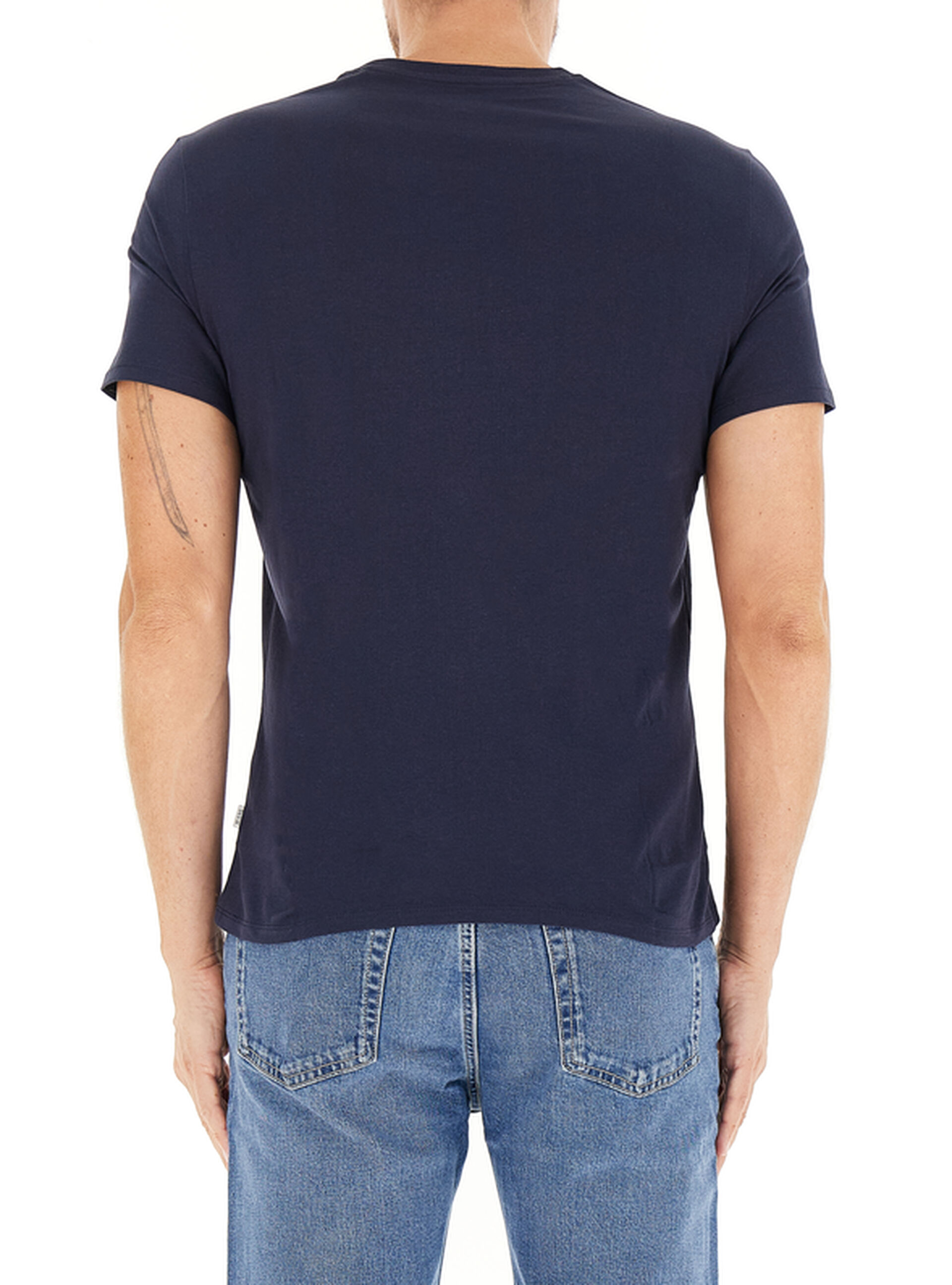 secondary product photo