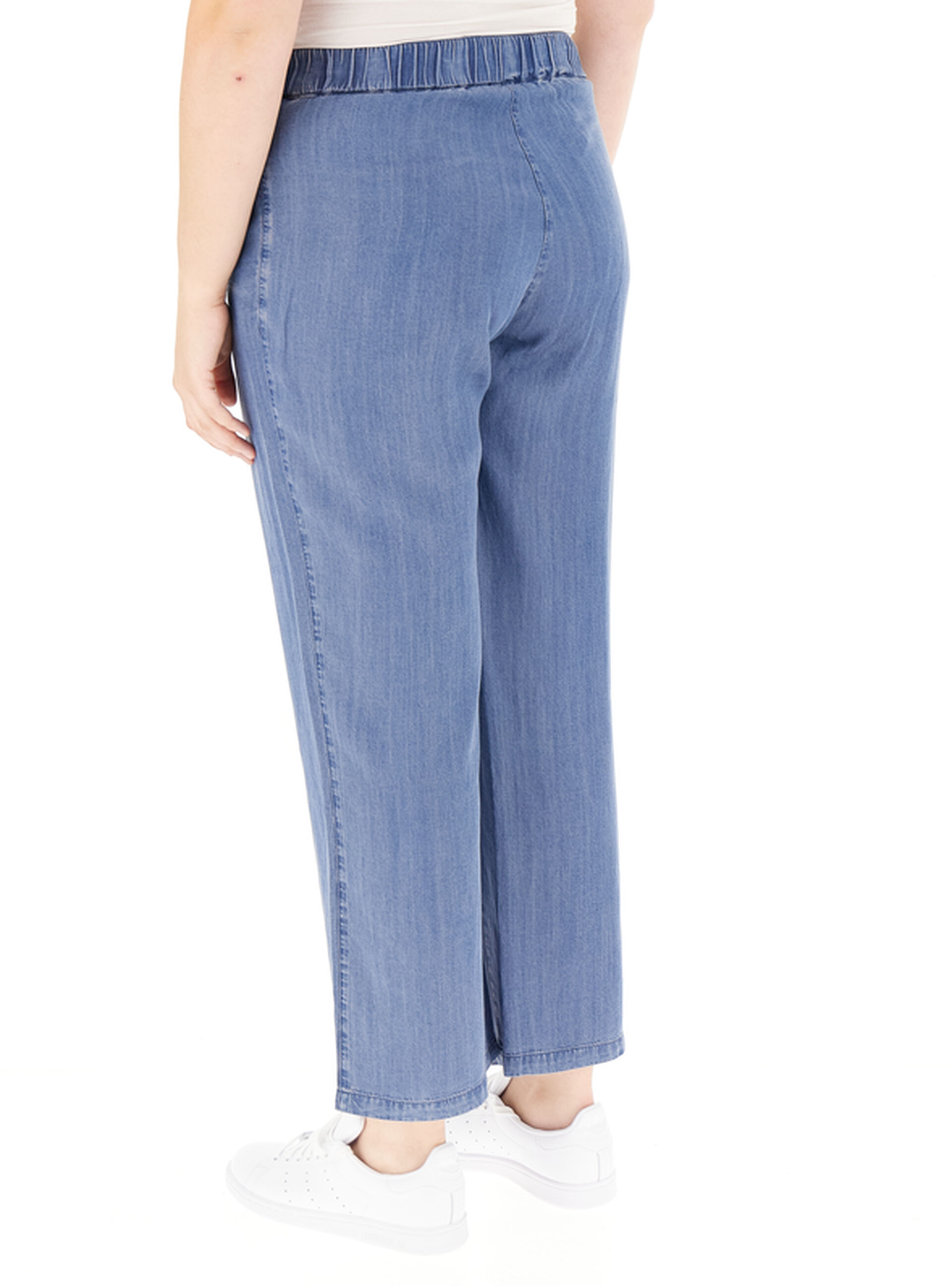 secondary product photo