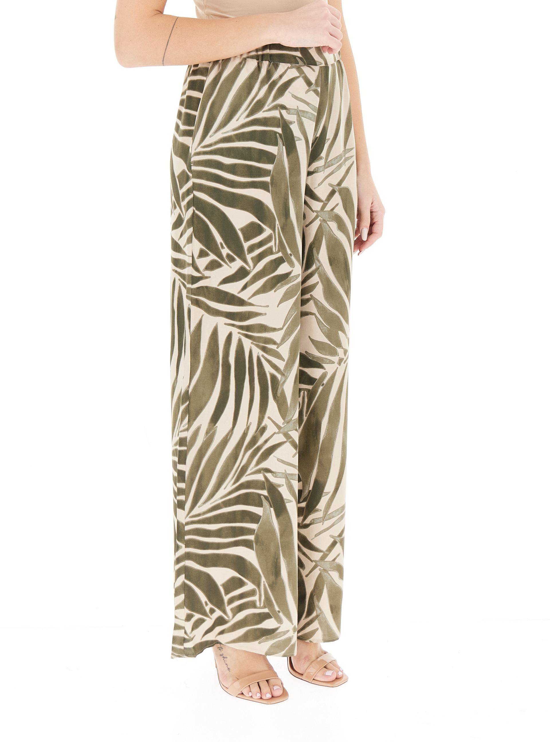 secondary product photo