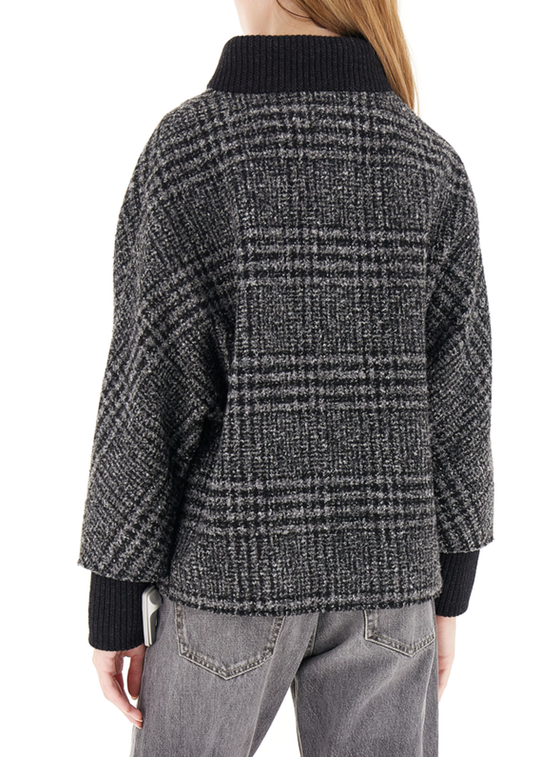 secondary product photo