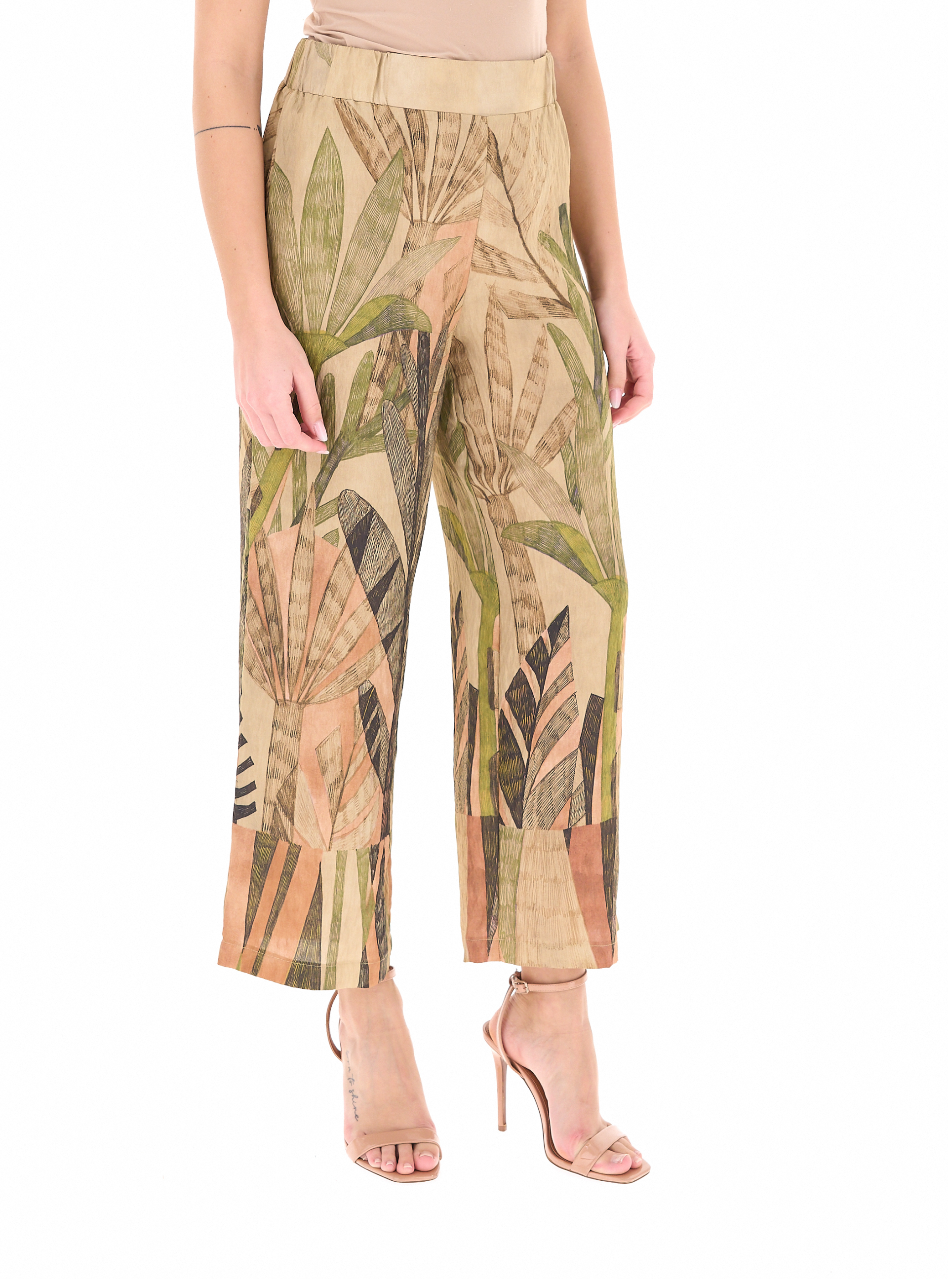 secondary product photo