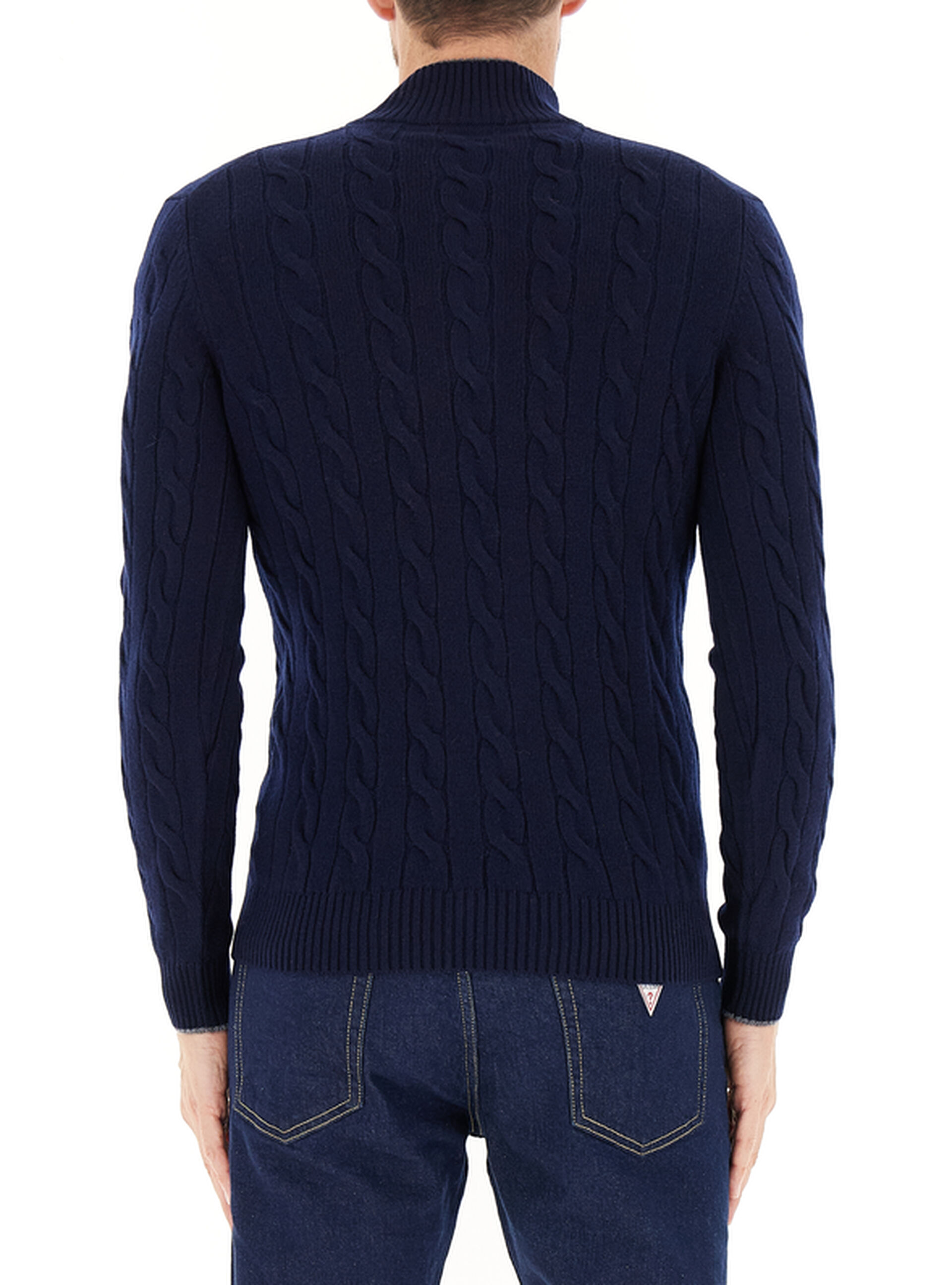 secondary product photo