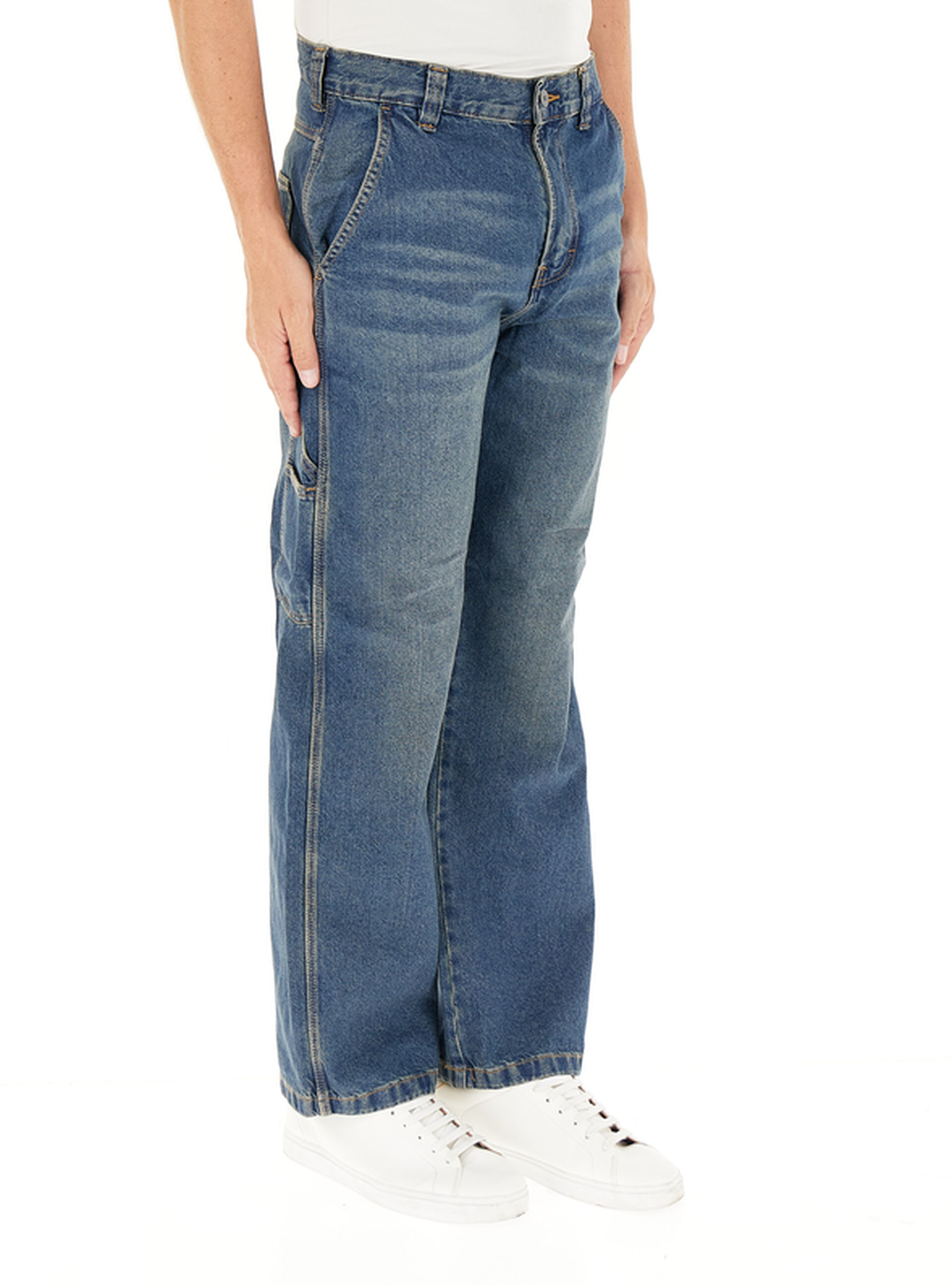 secondary product photo