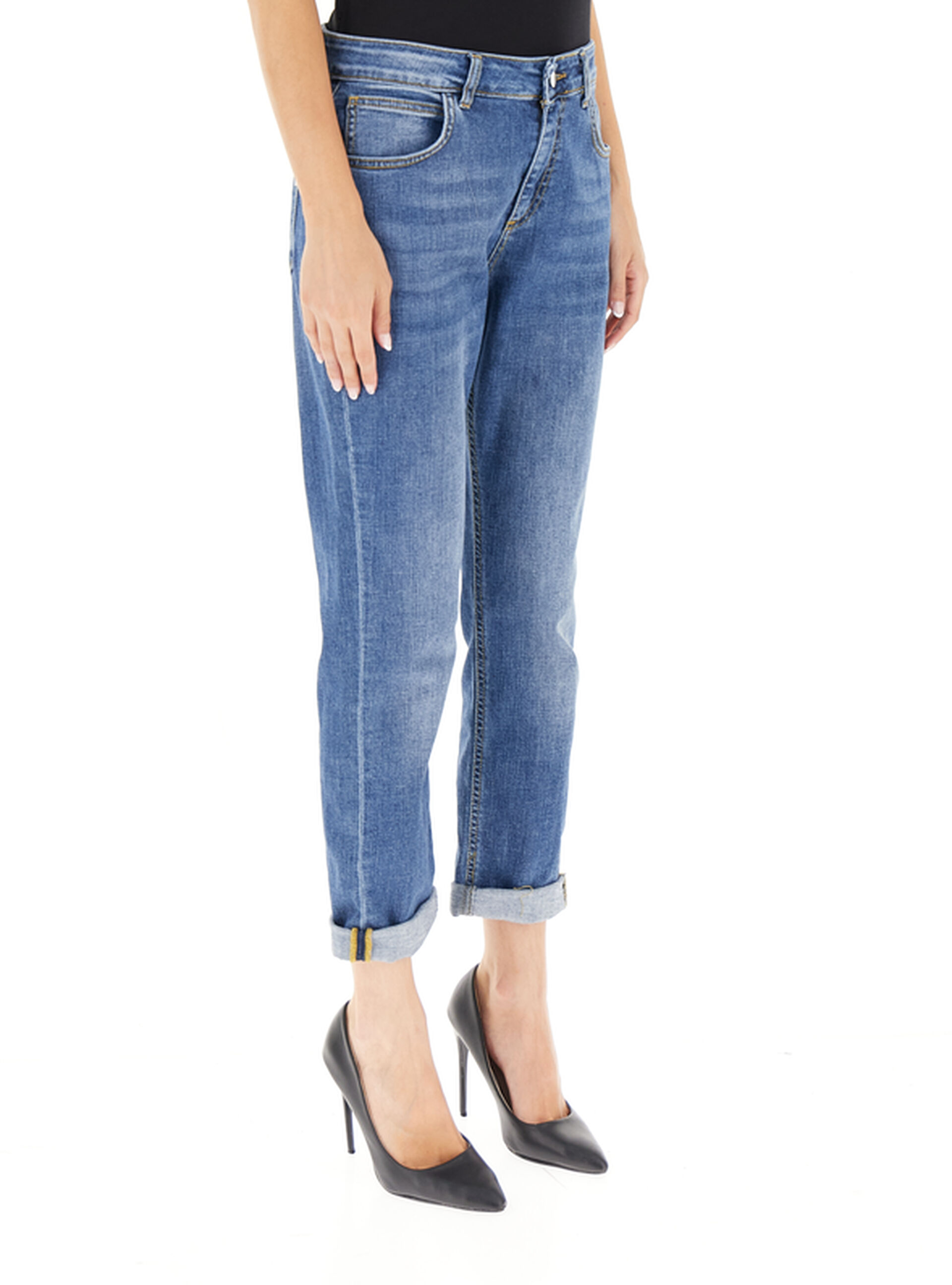 secondary product photo