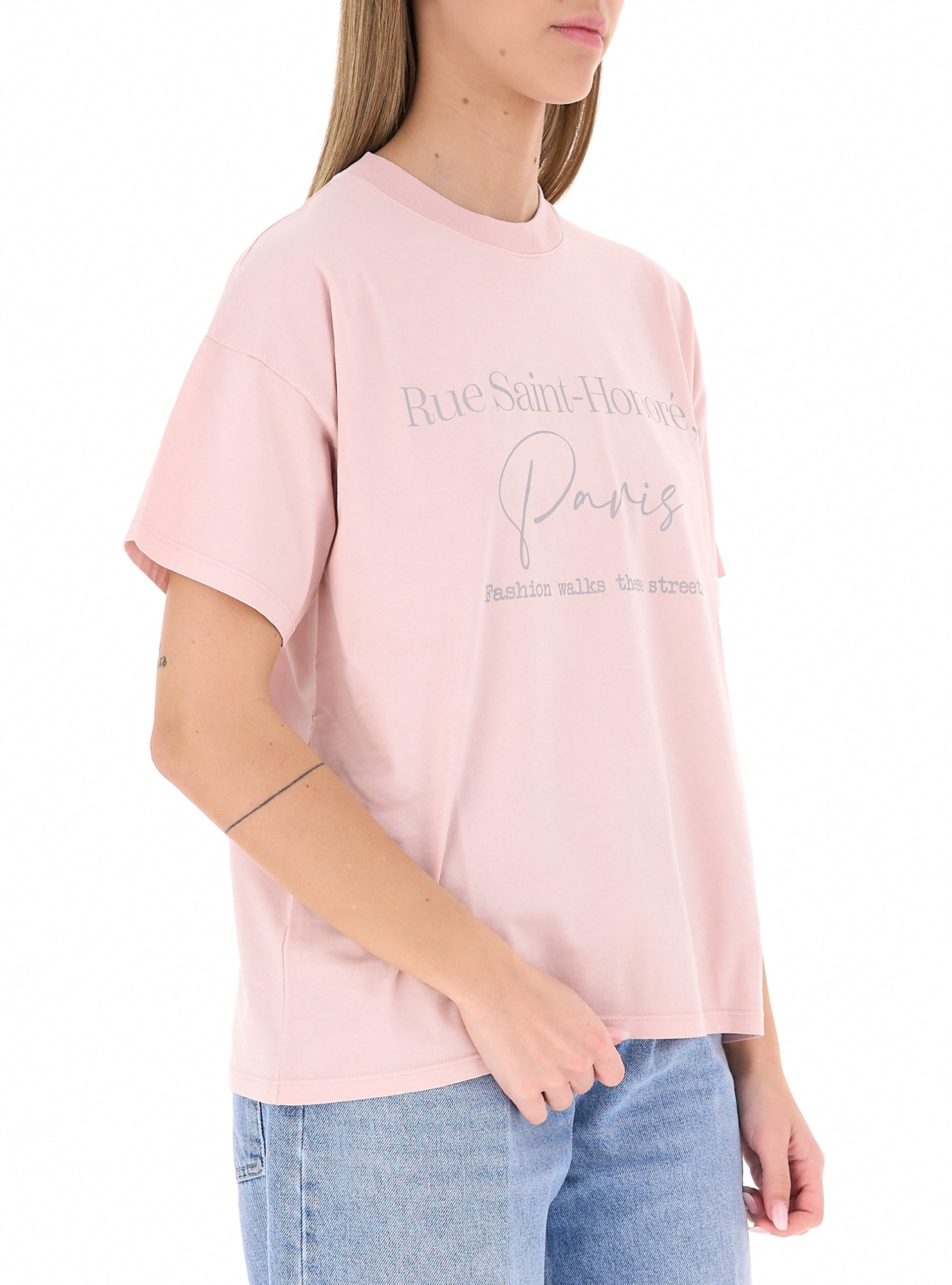 secondary product photo