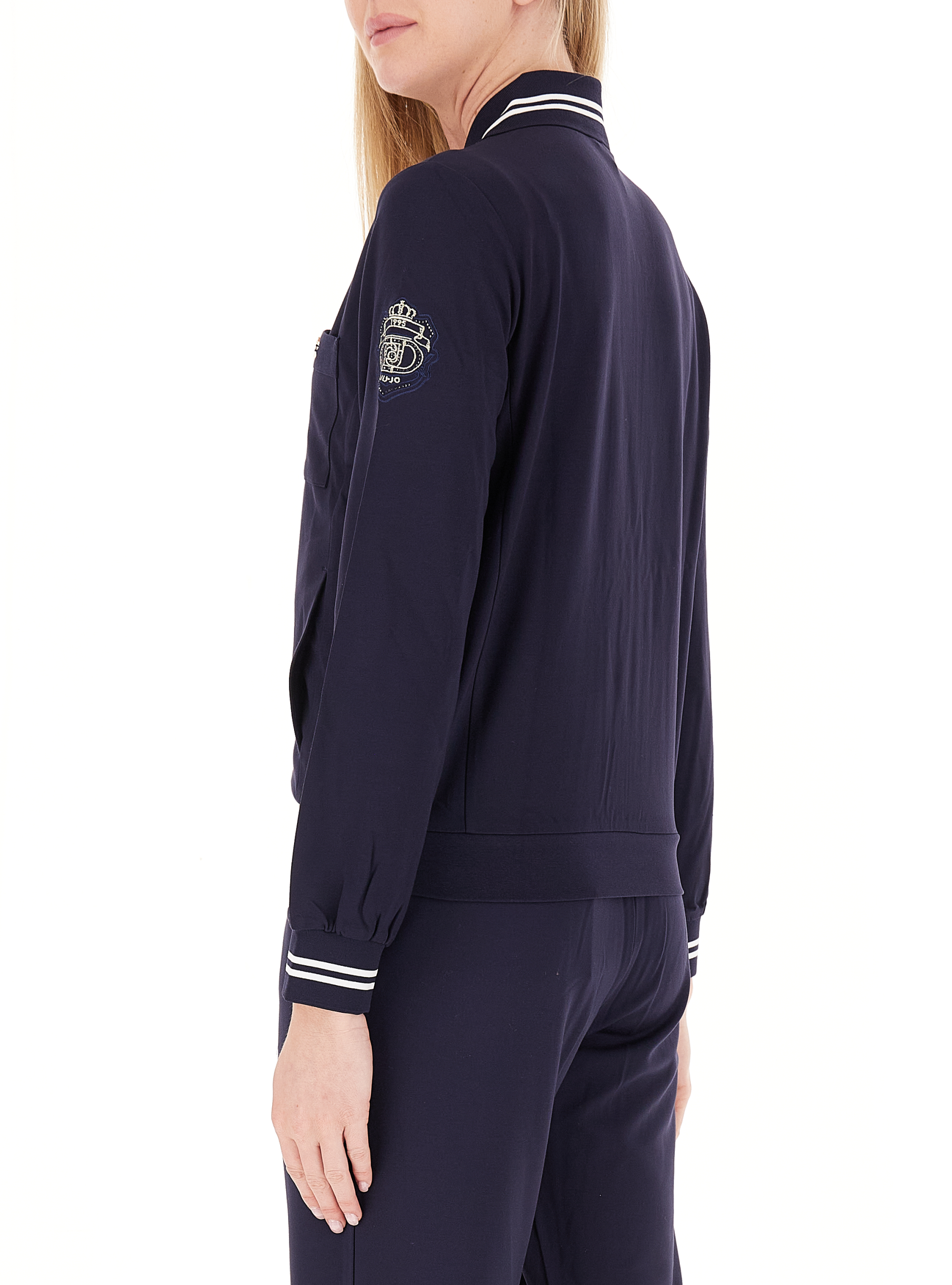 secondary product photo