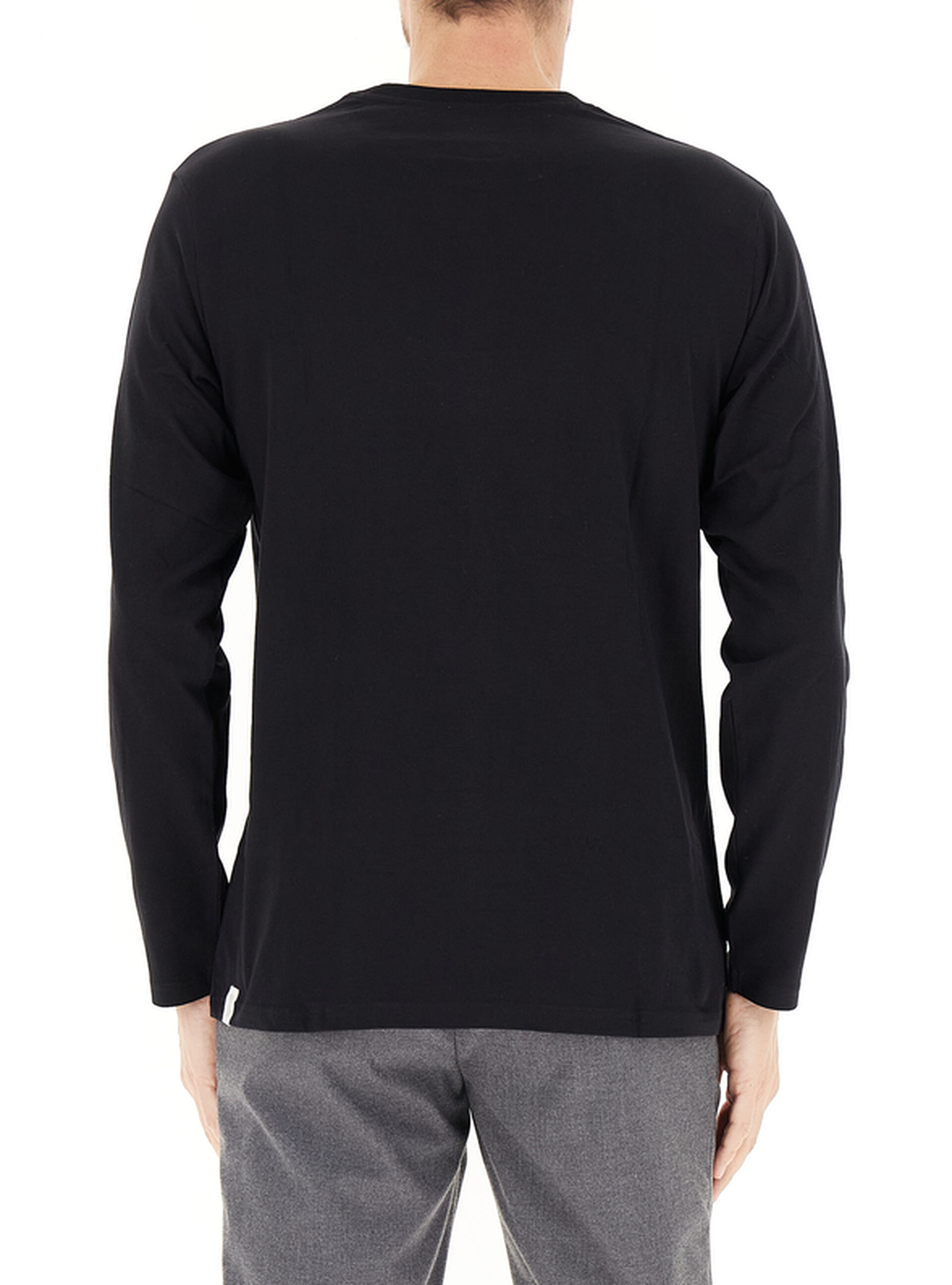 secondary product photo