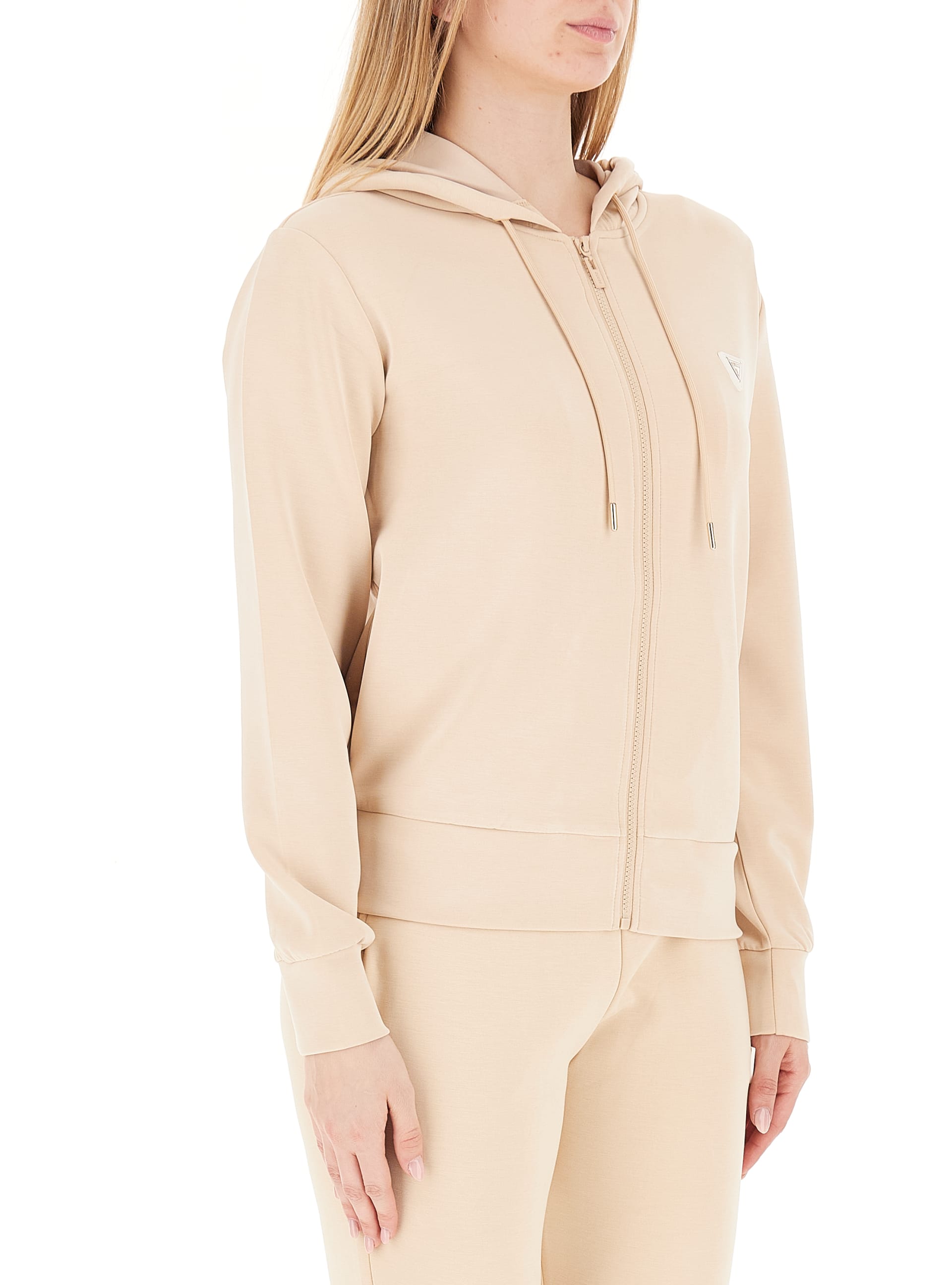 secondary product photo