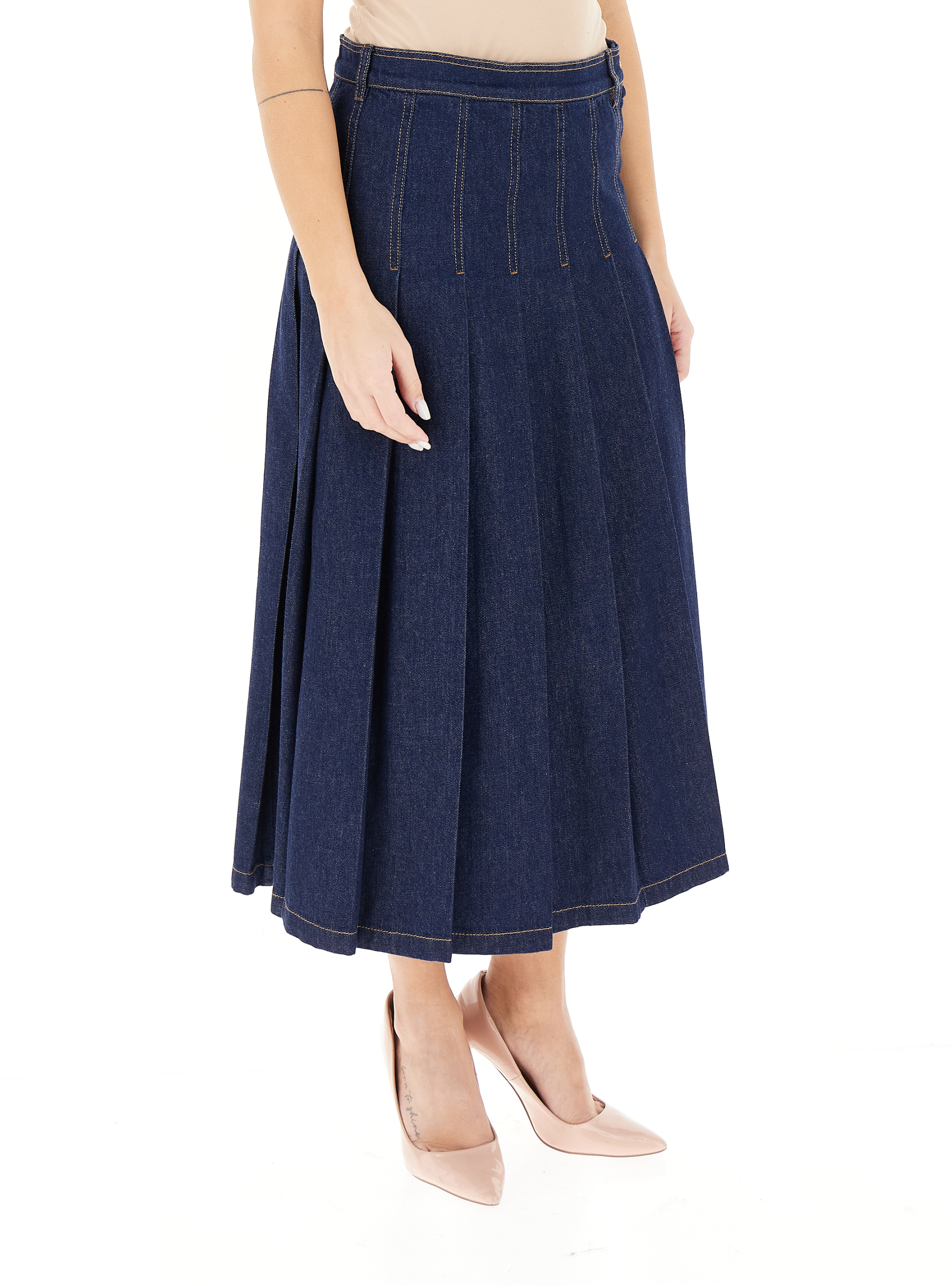 secondary product photo