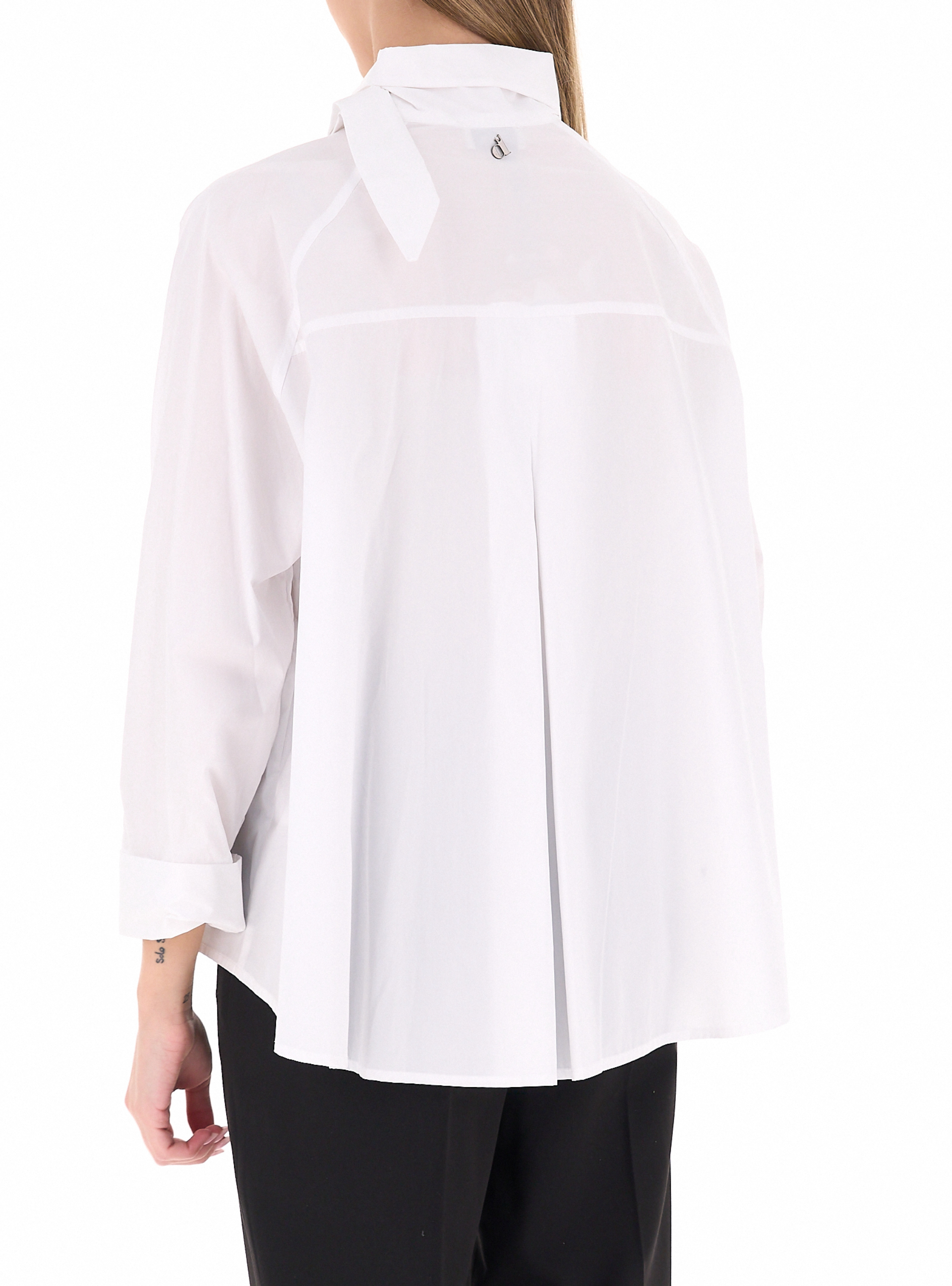 secondary product photo