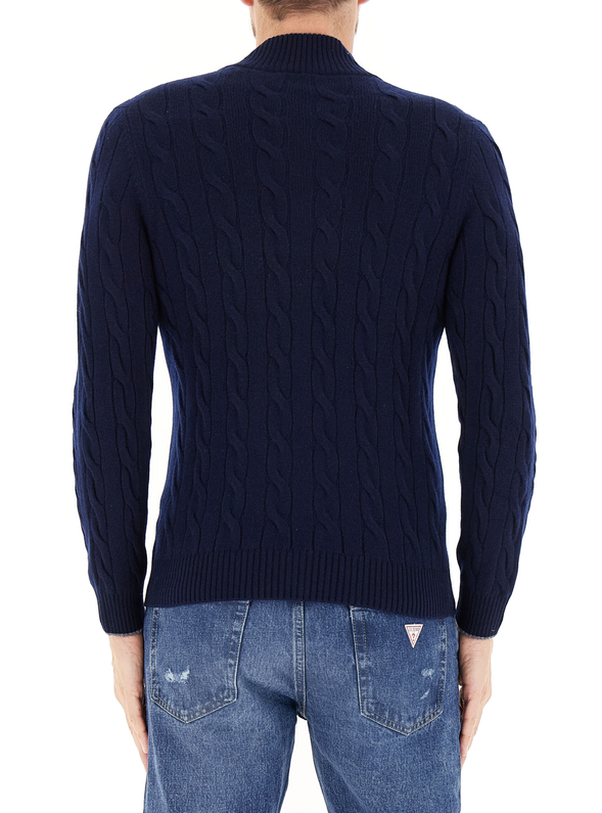 secondary product photo