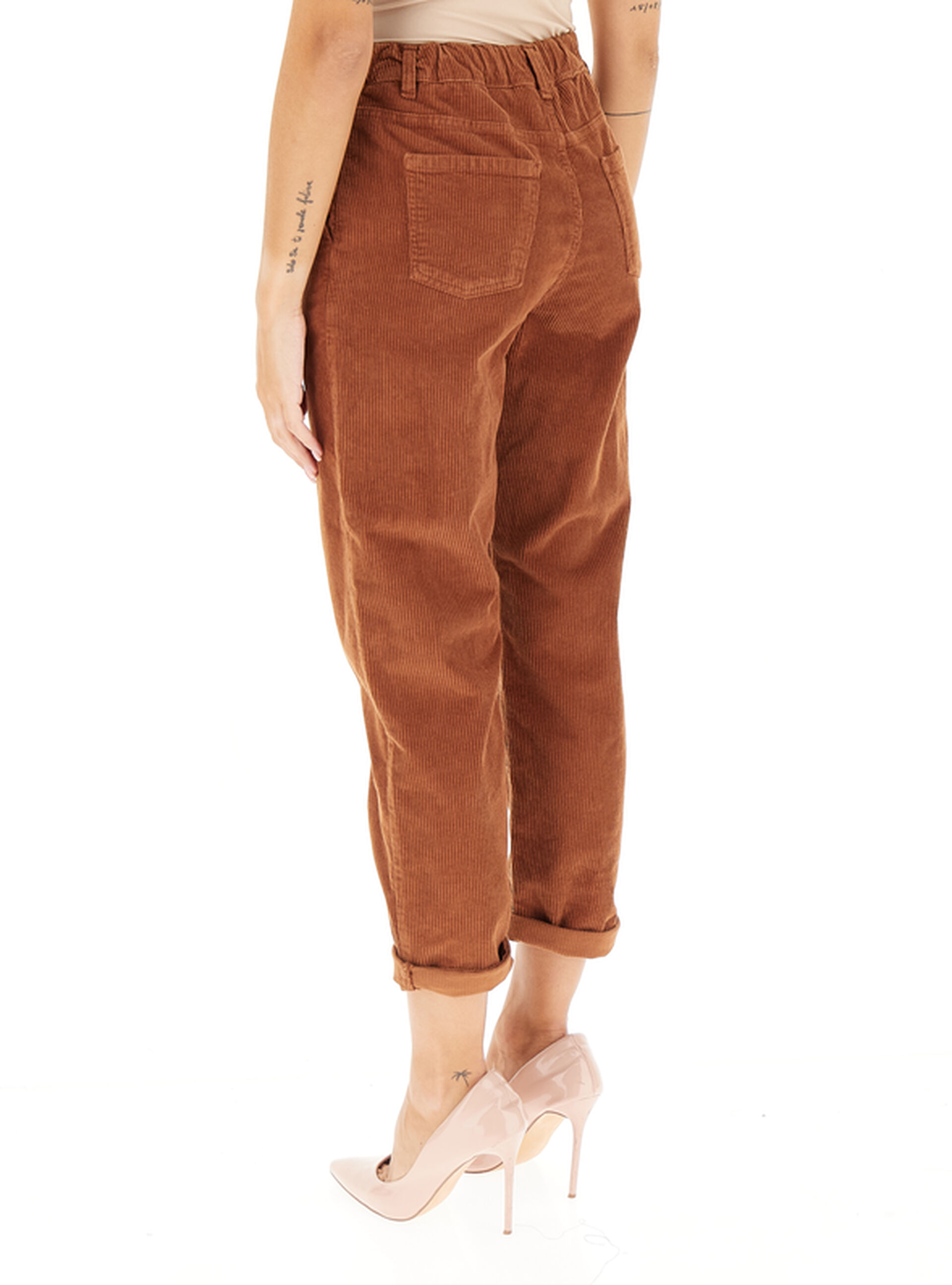 secondary product photo