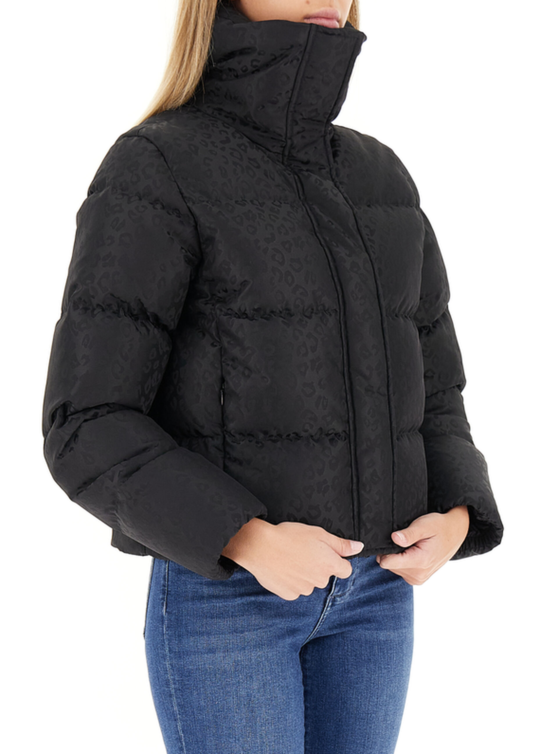 secondary product photo