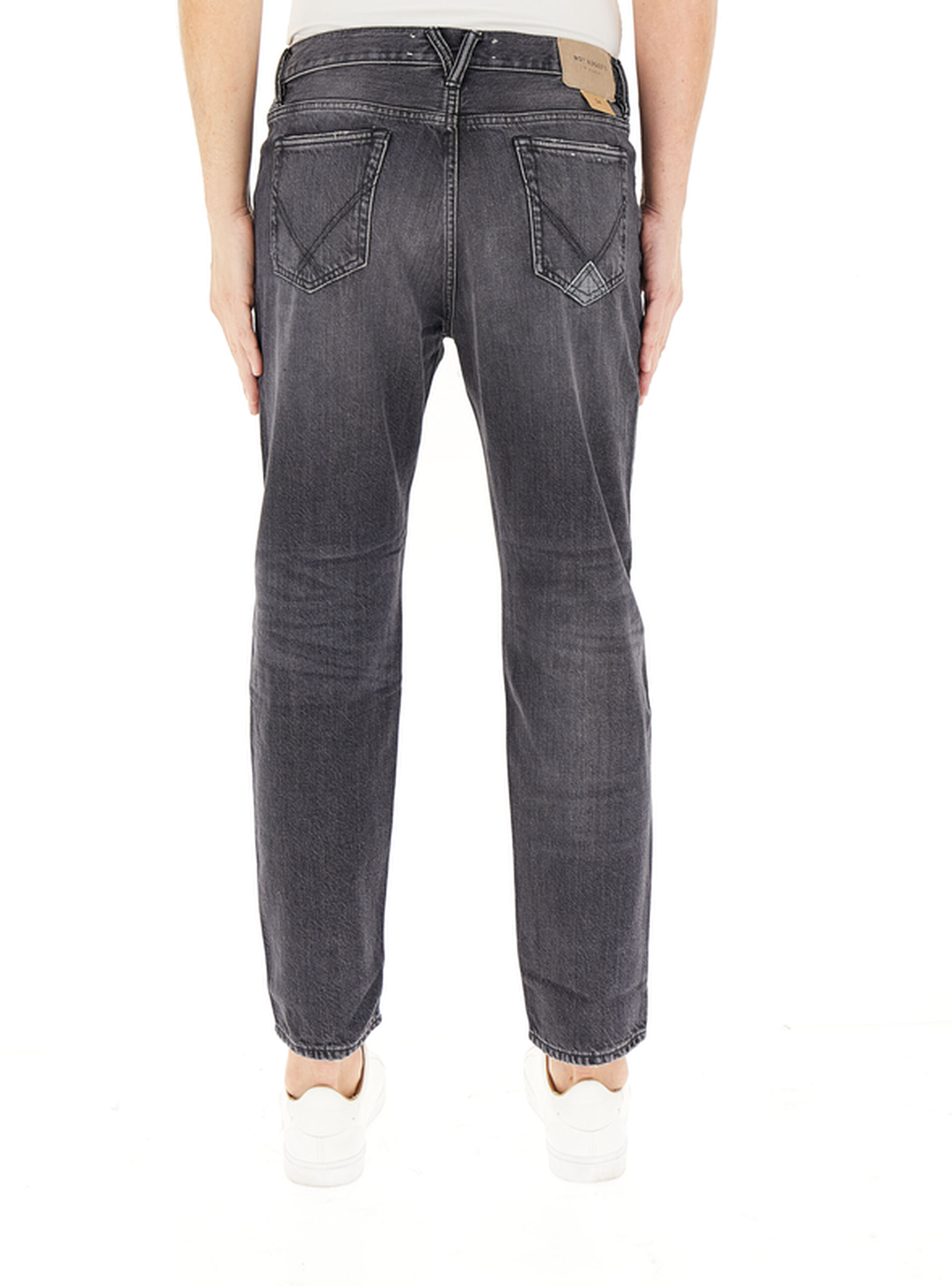 secondary product photo