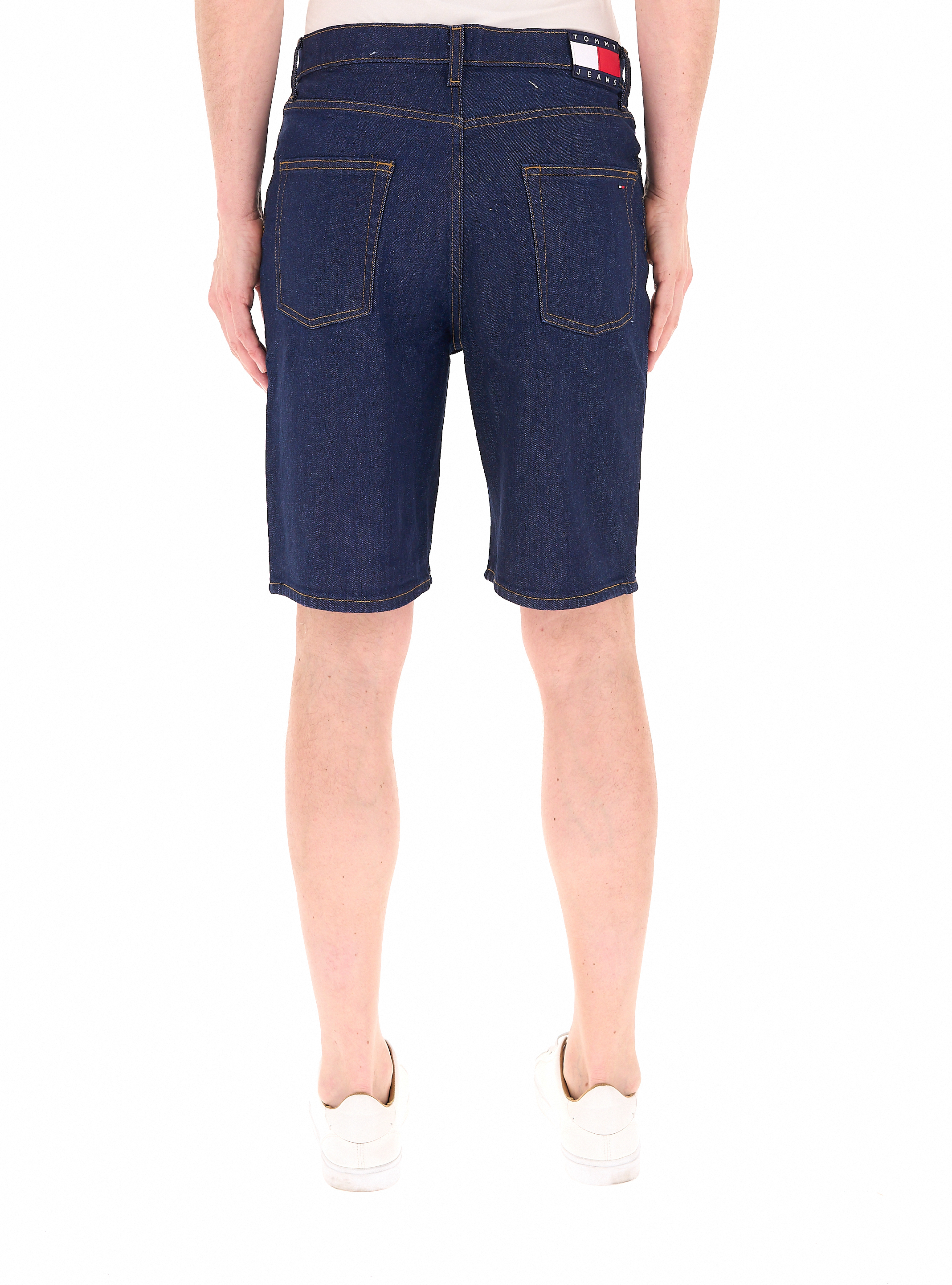 secondary product photo