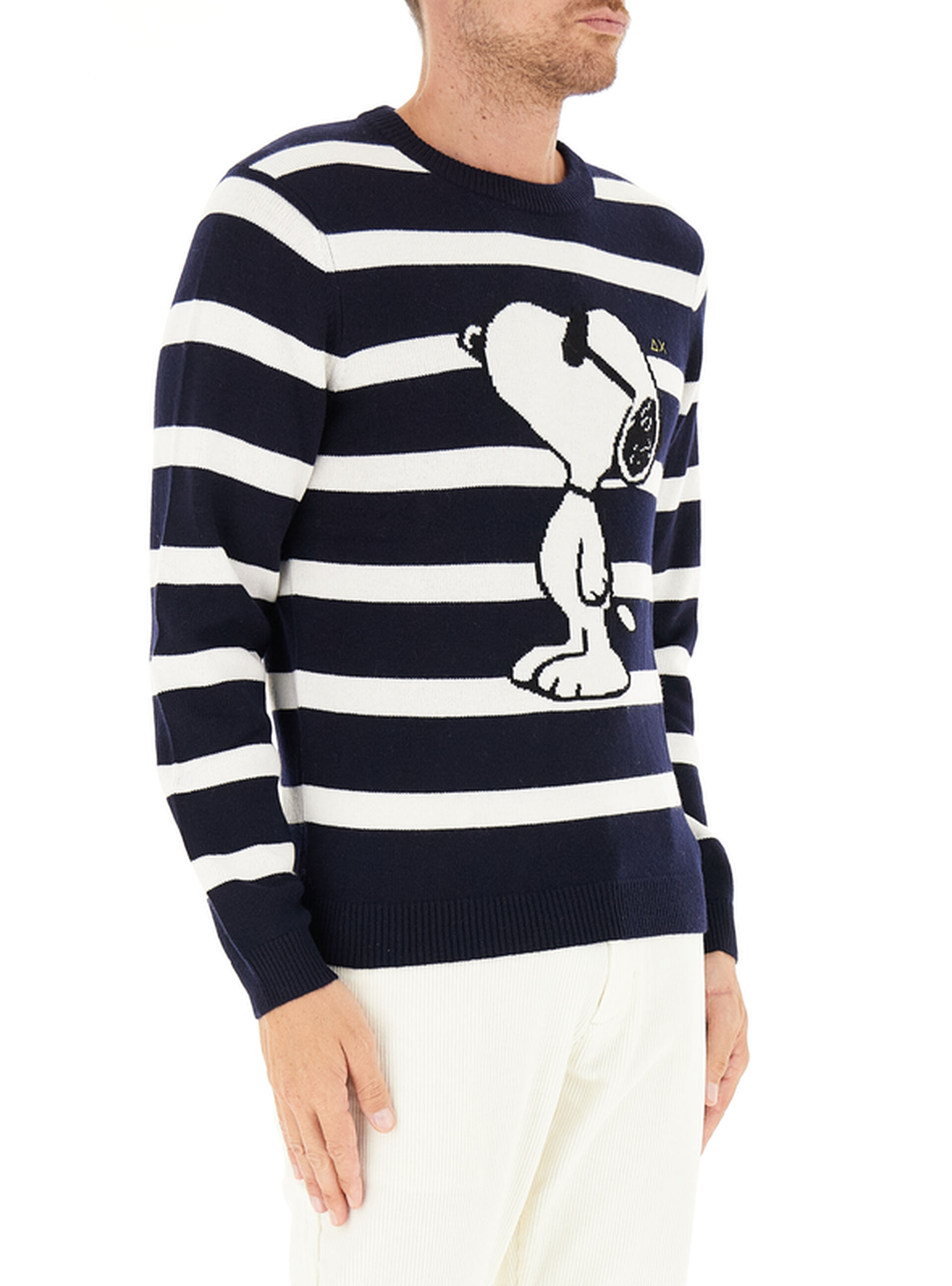 secondary product photo