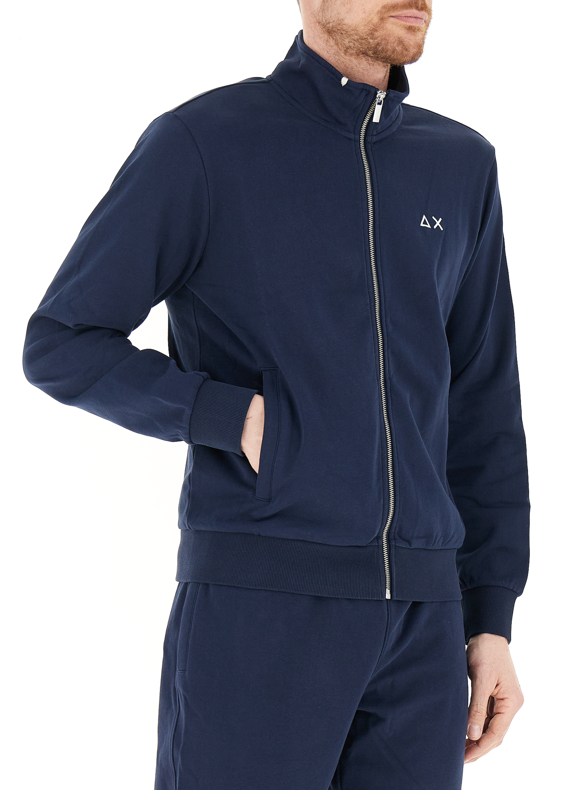 secondary product photo