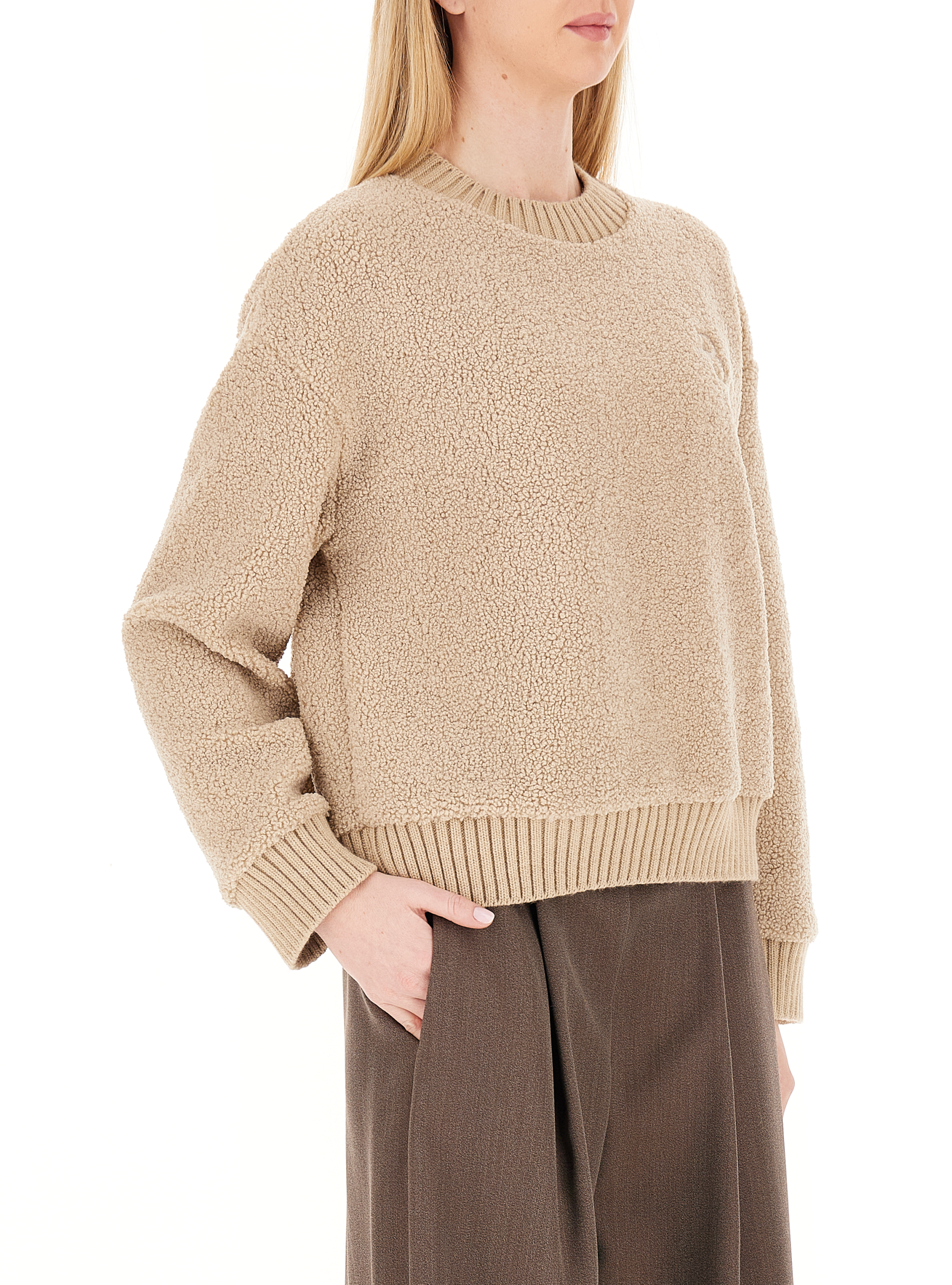 secondary product photo