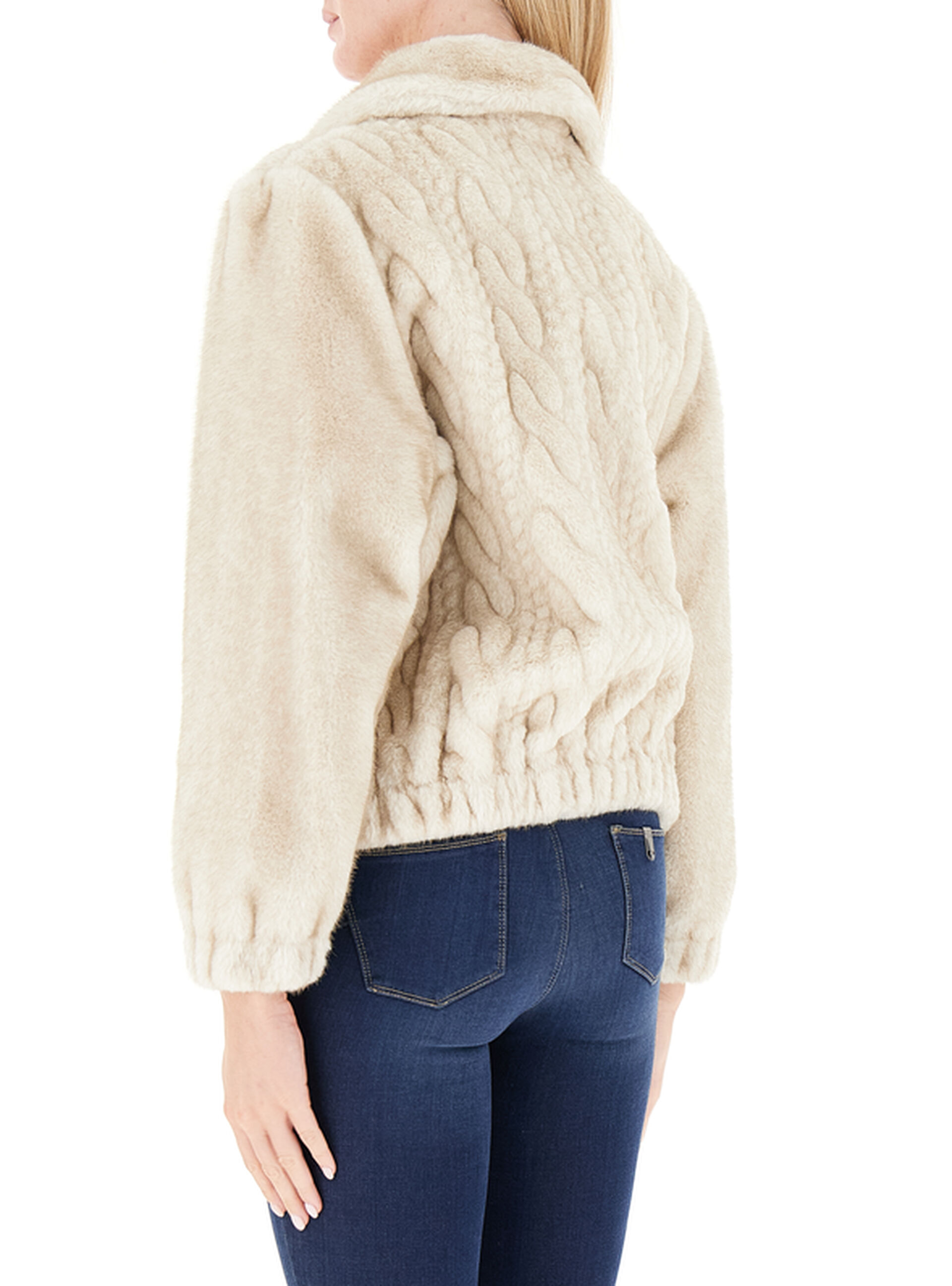 secondary product photo