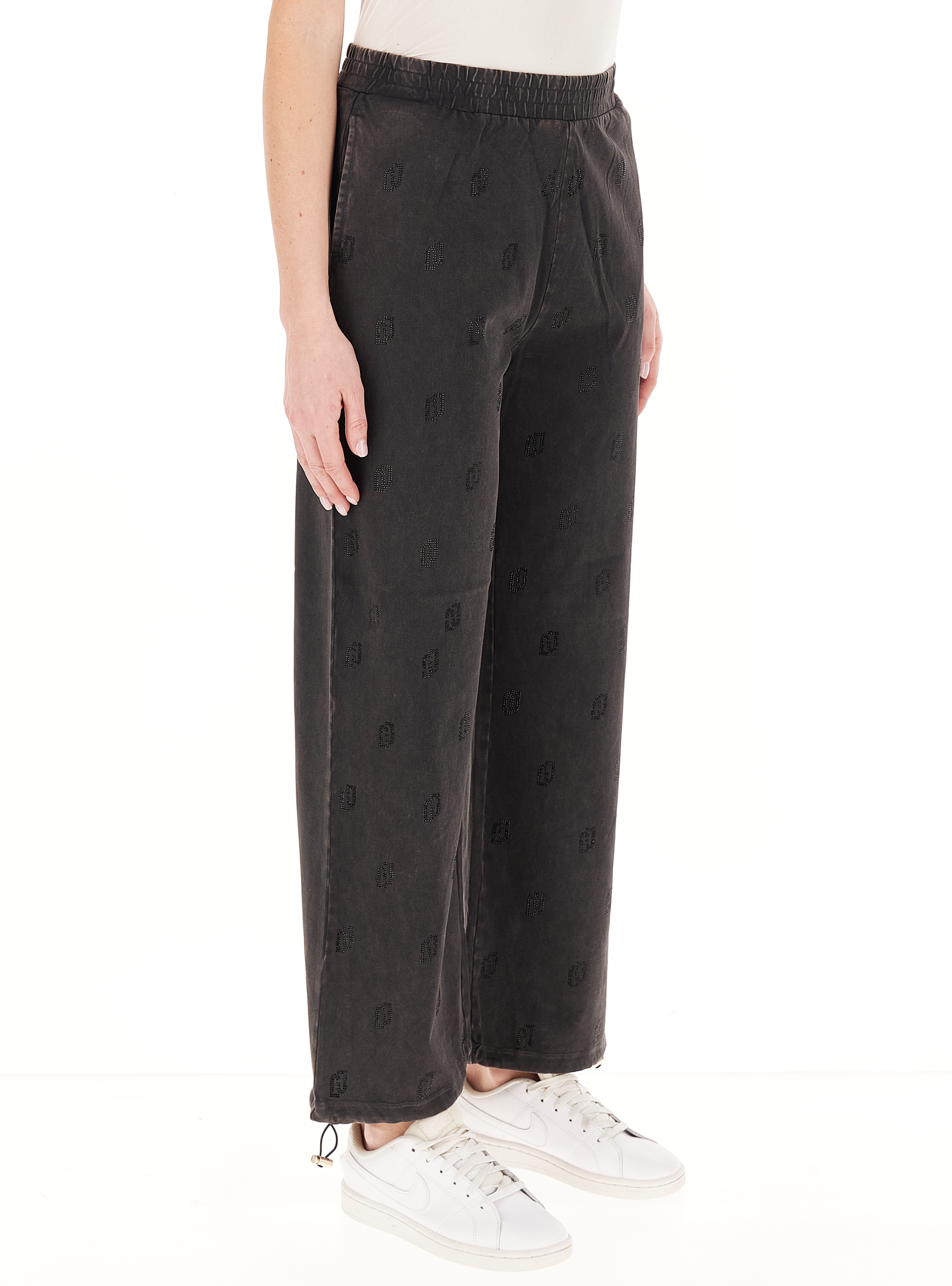 secondary product photo