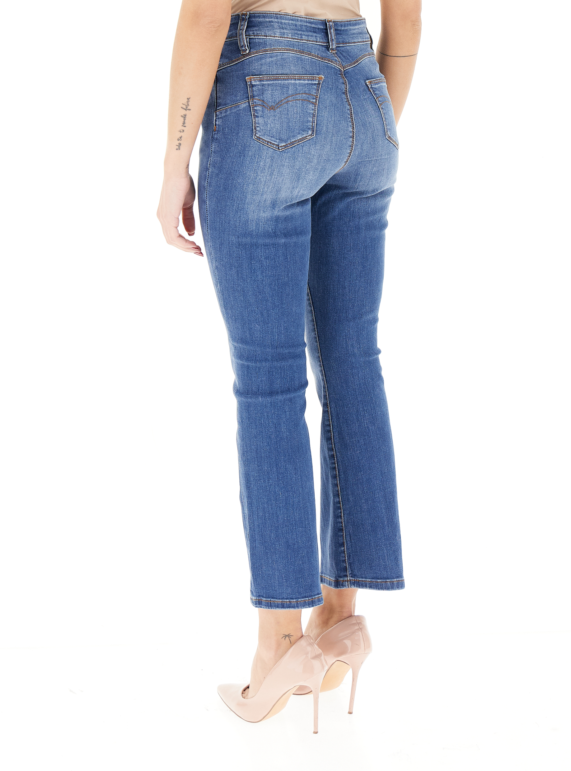 secondary product photo