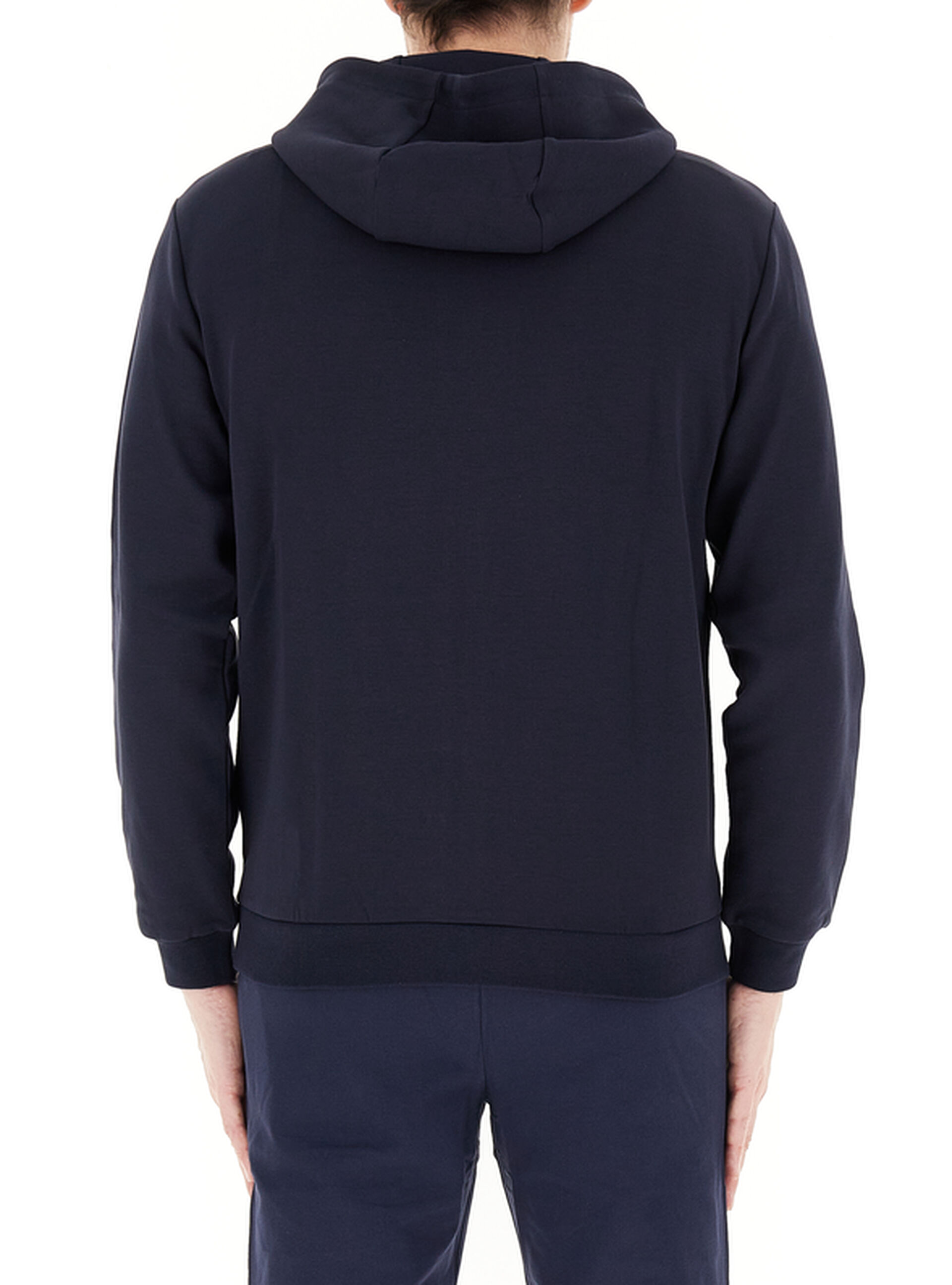 secondary product photo