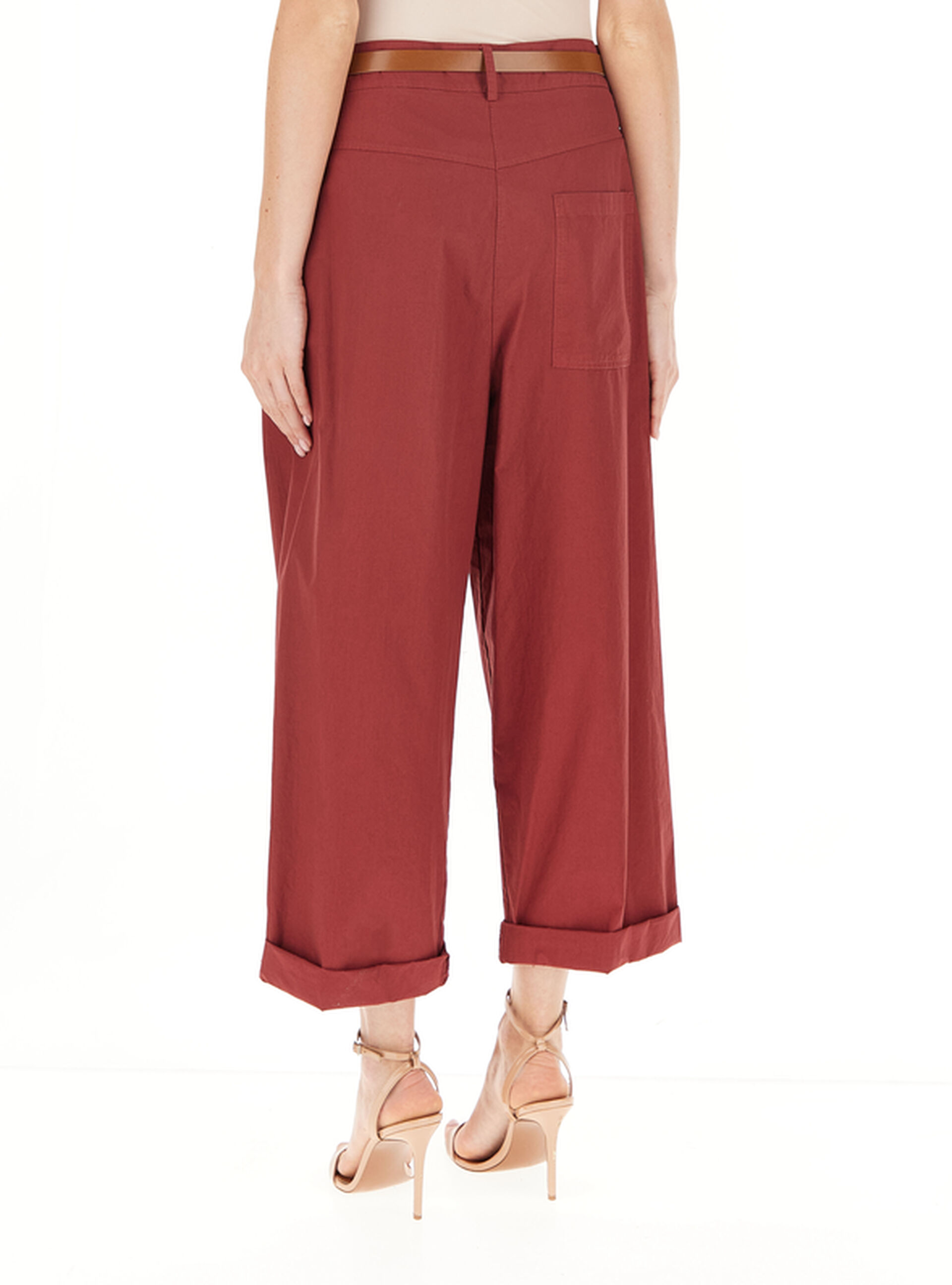 secondary product photo