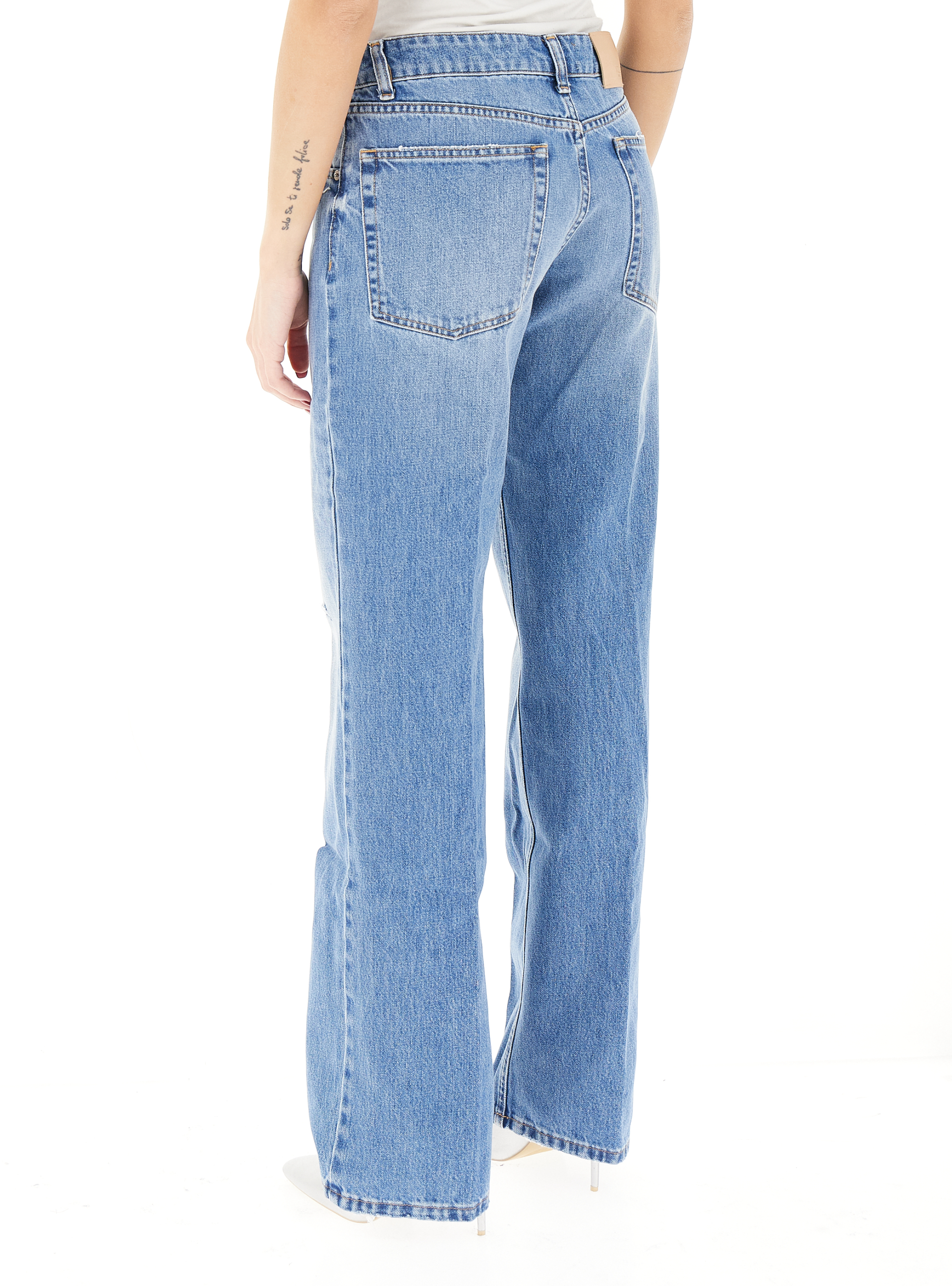 secondary product photo