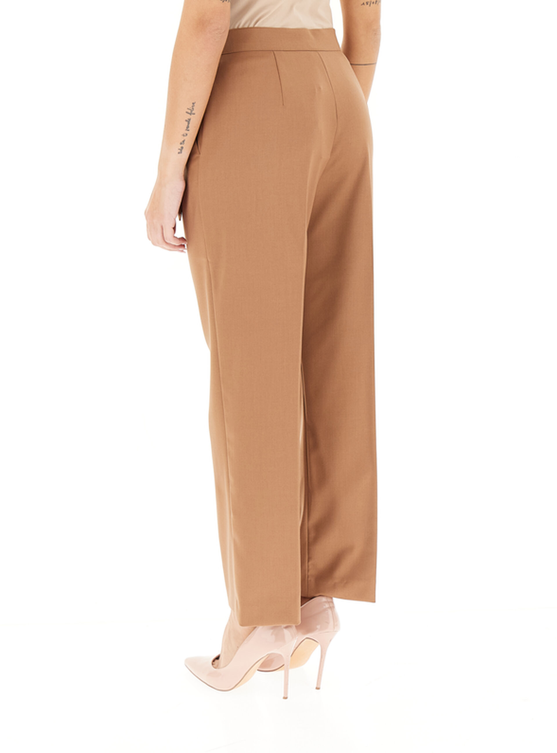 secondary product photo