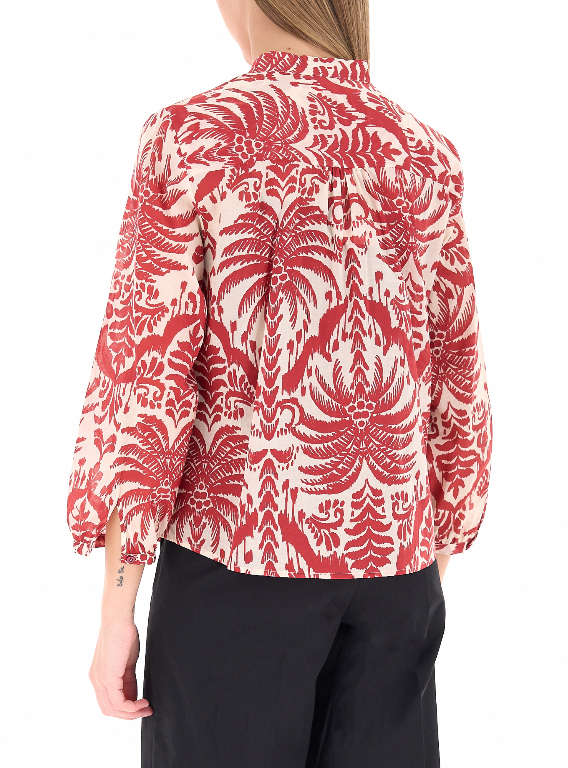 secondary product photo