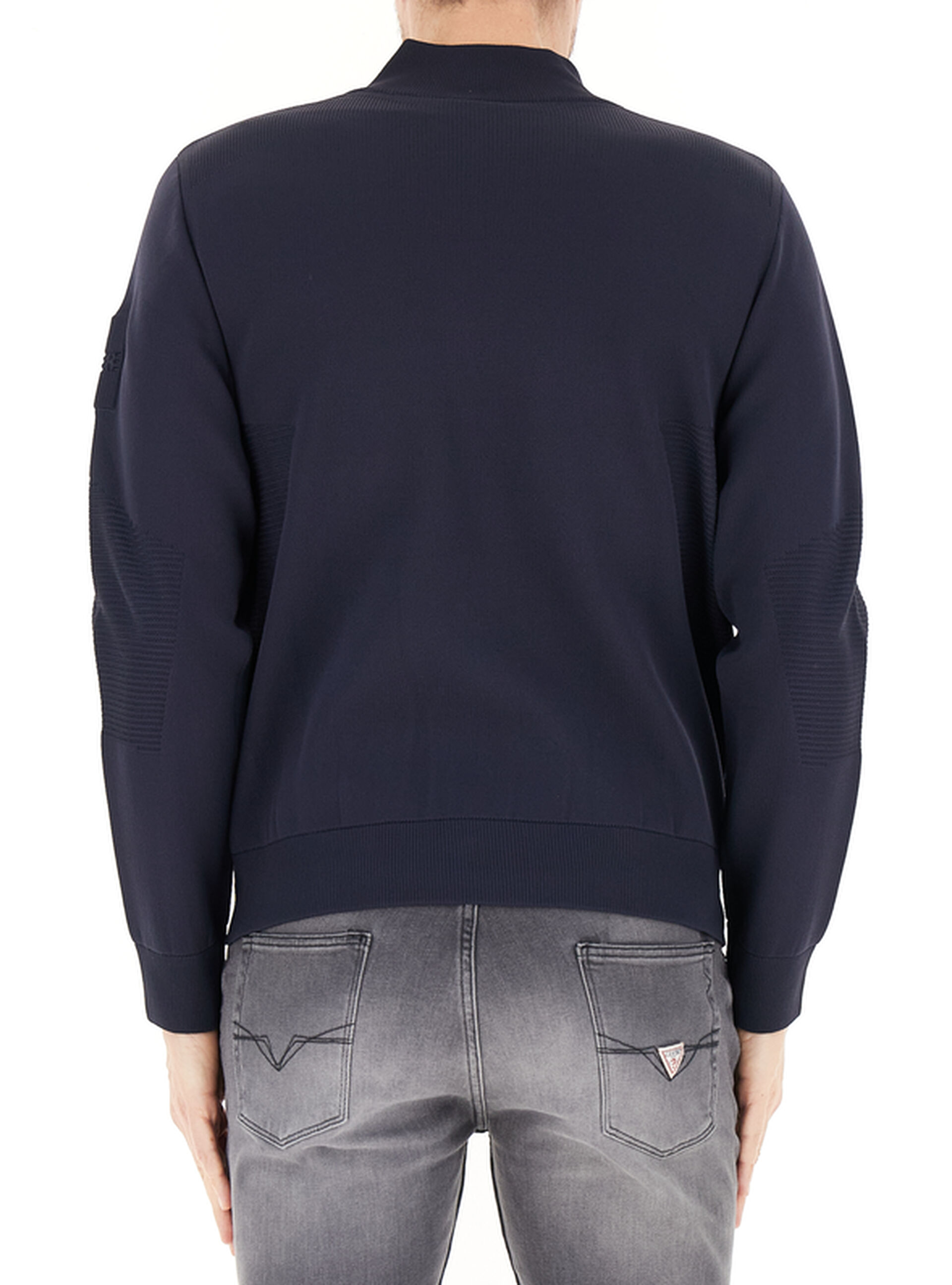 secondary product photo