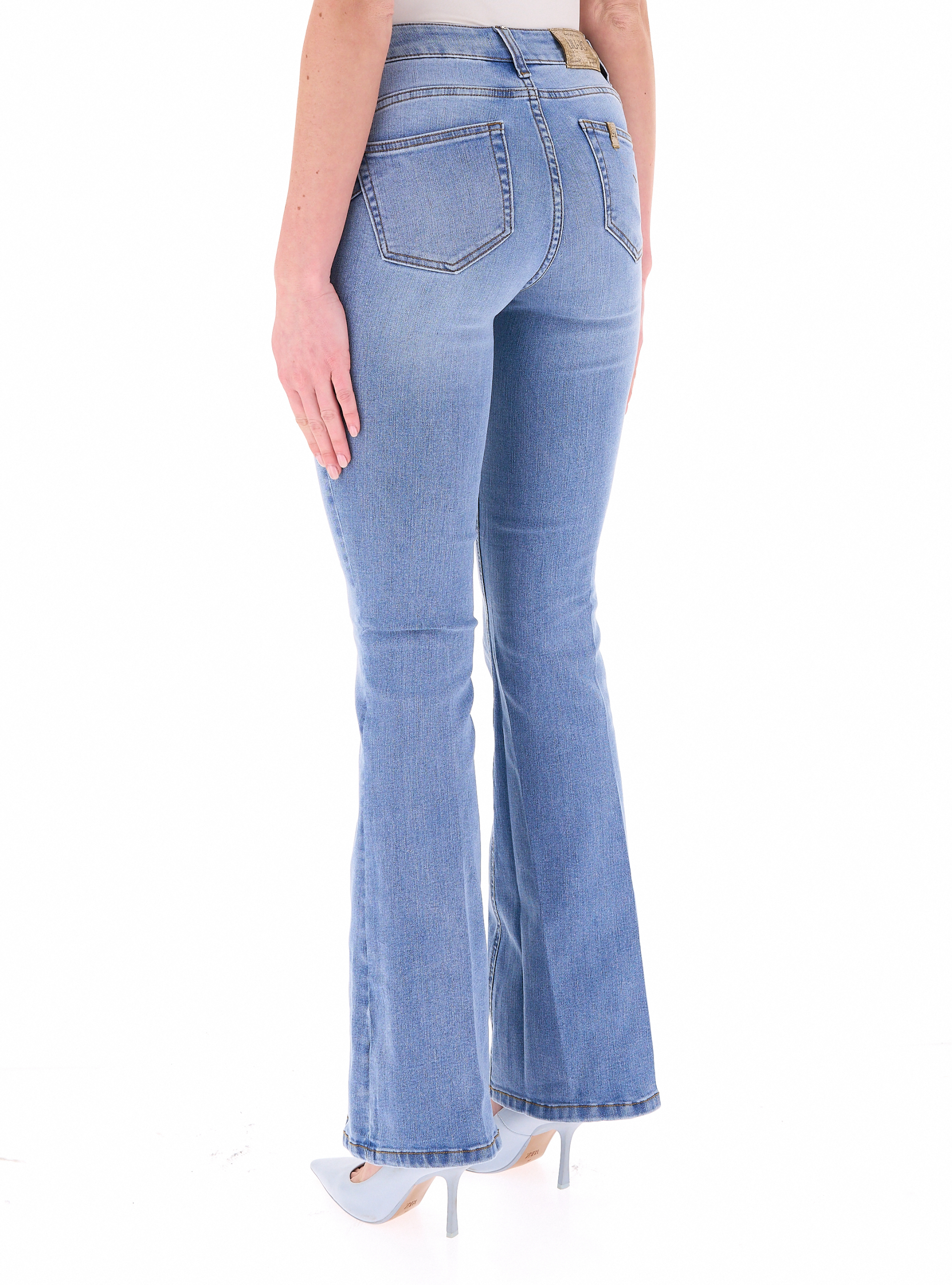 secondary product photo