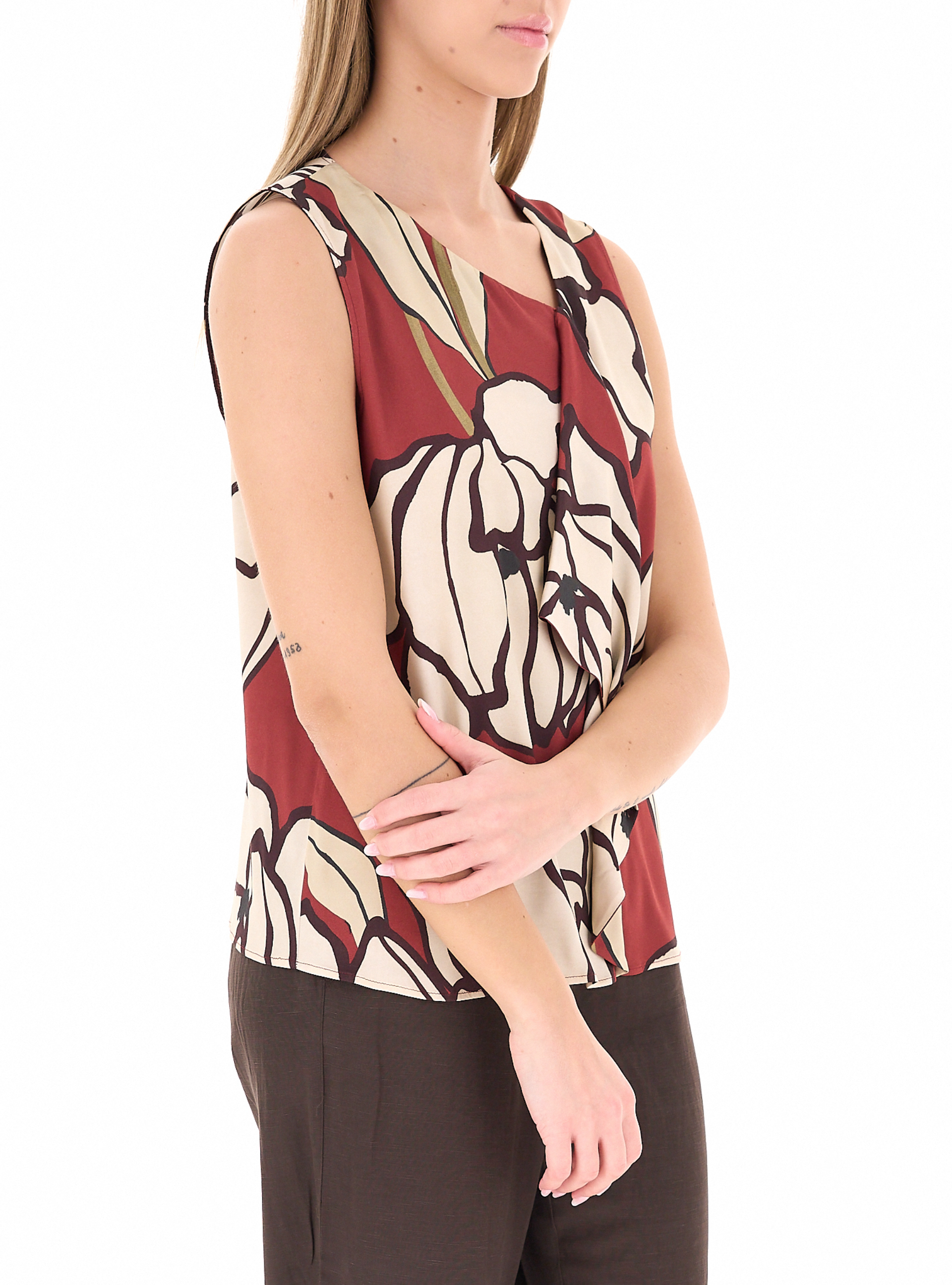 secondary product photo