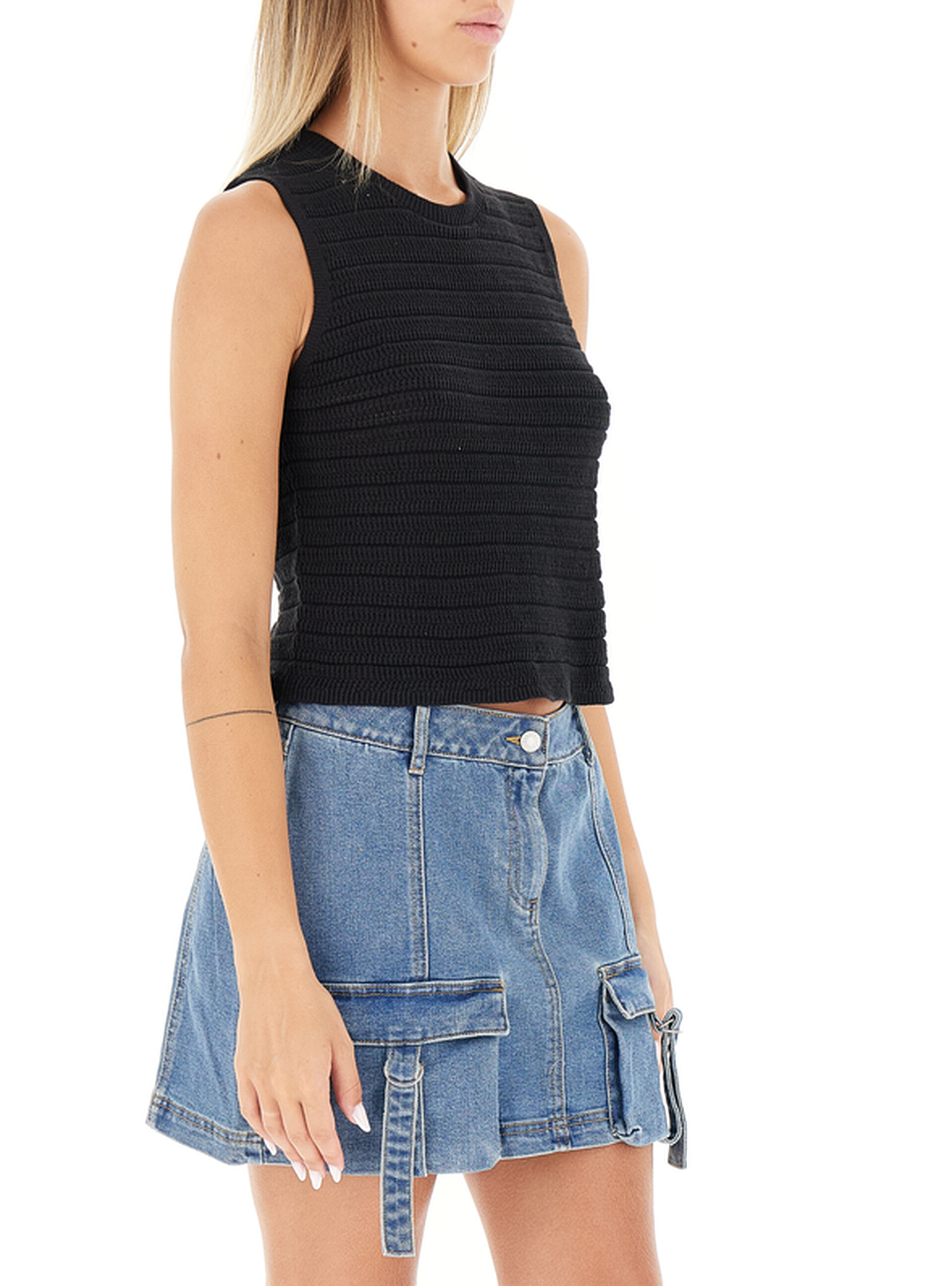 secondary product photo