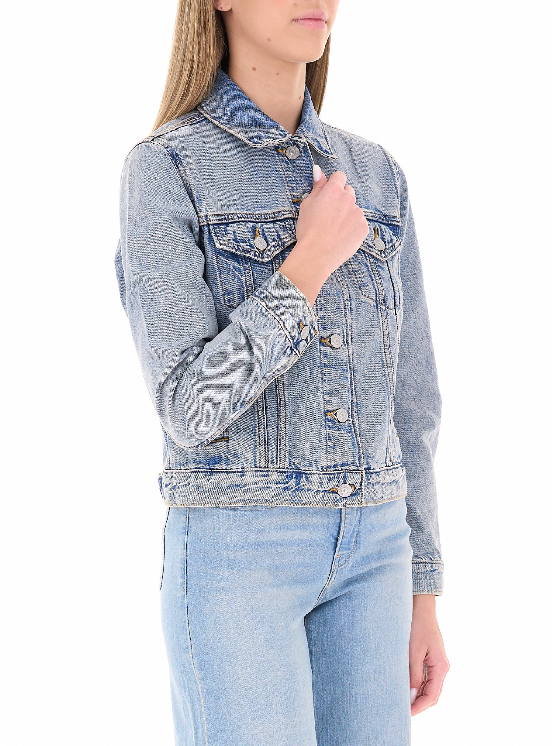 secondary product photo