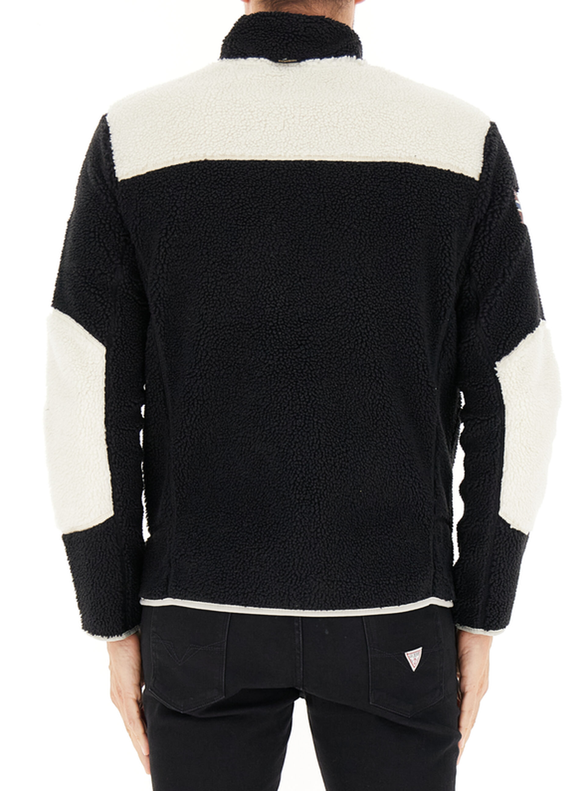 secondary product photo