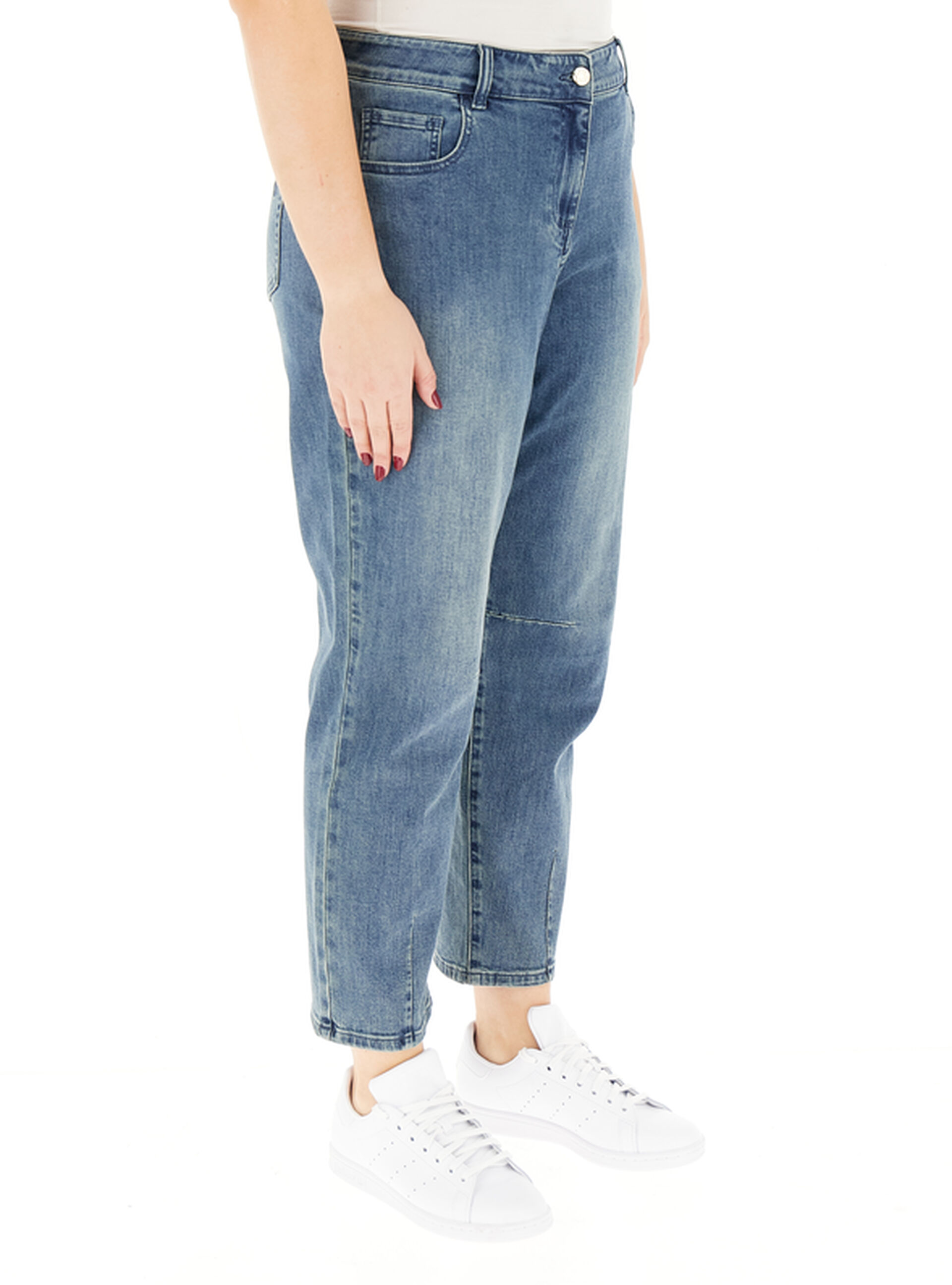 secondary product photo