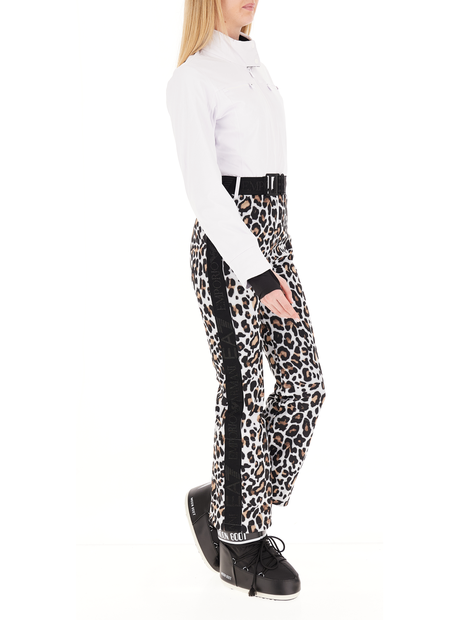 secondary product photo