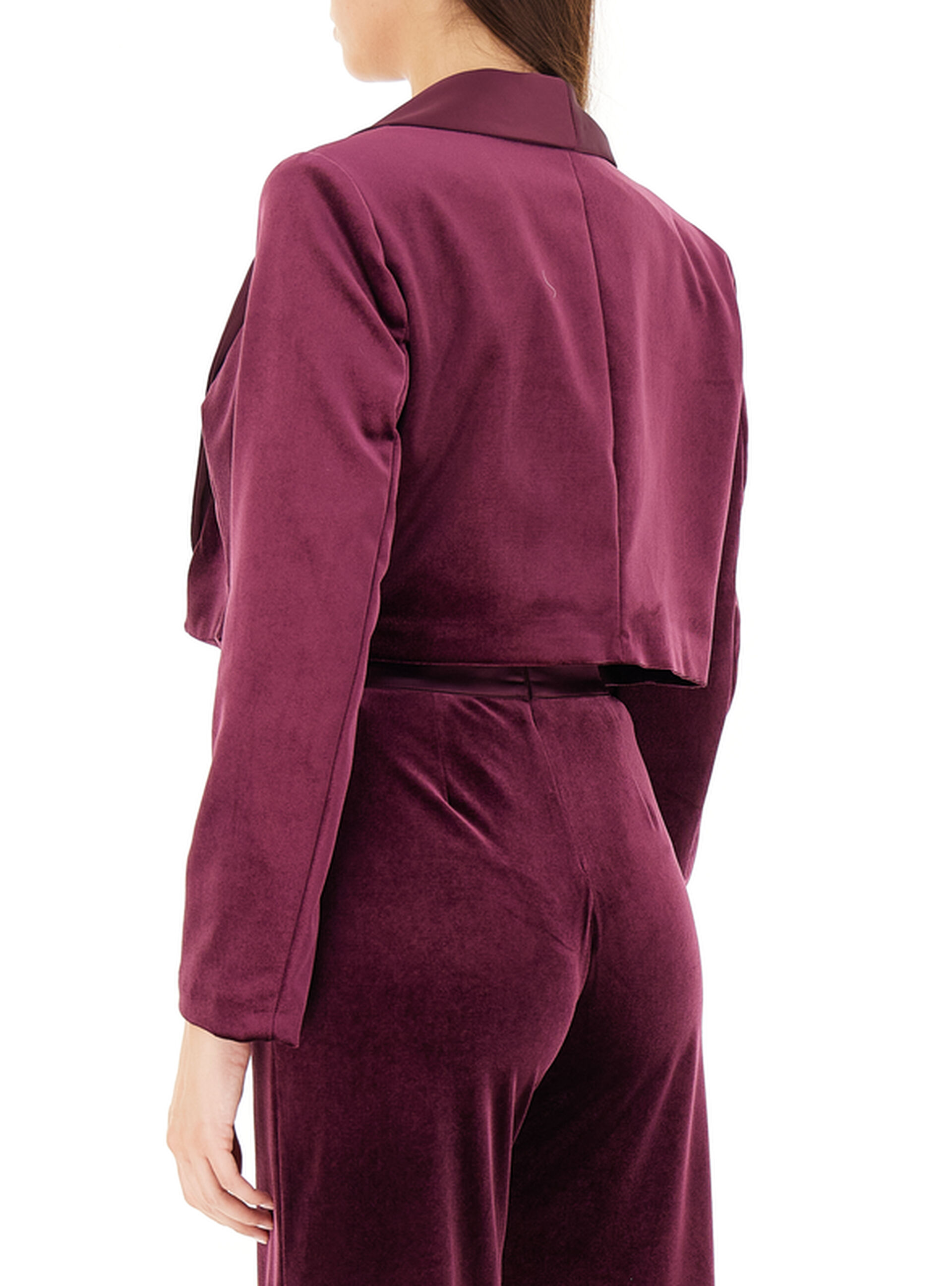 secondary product photo