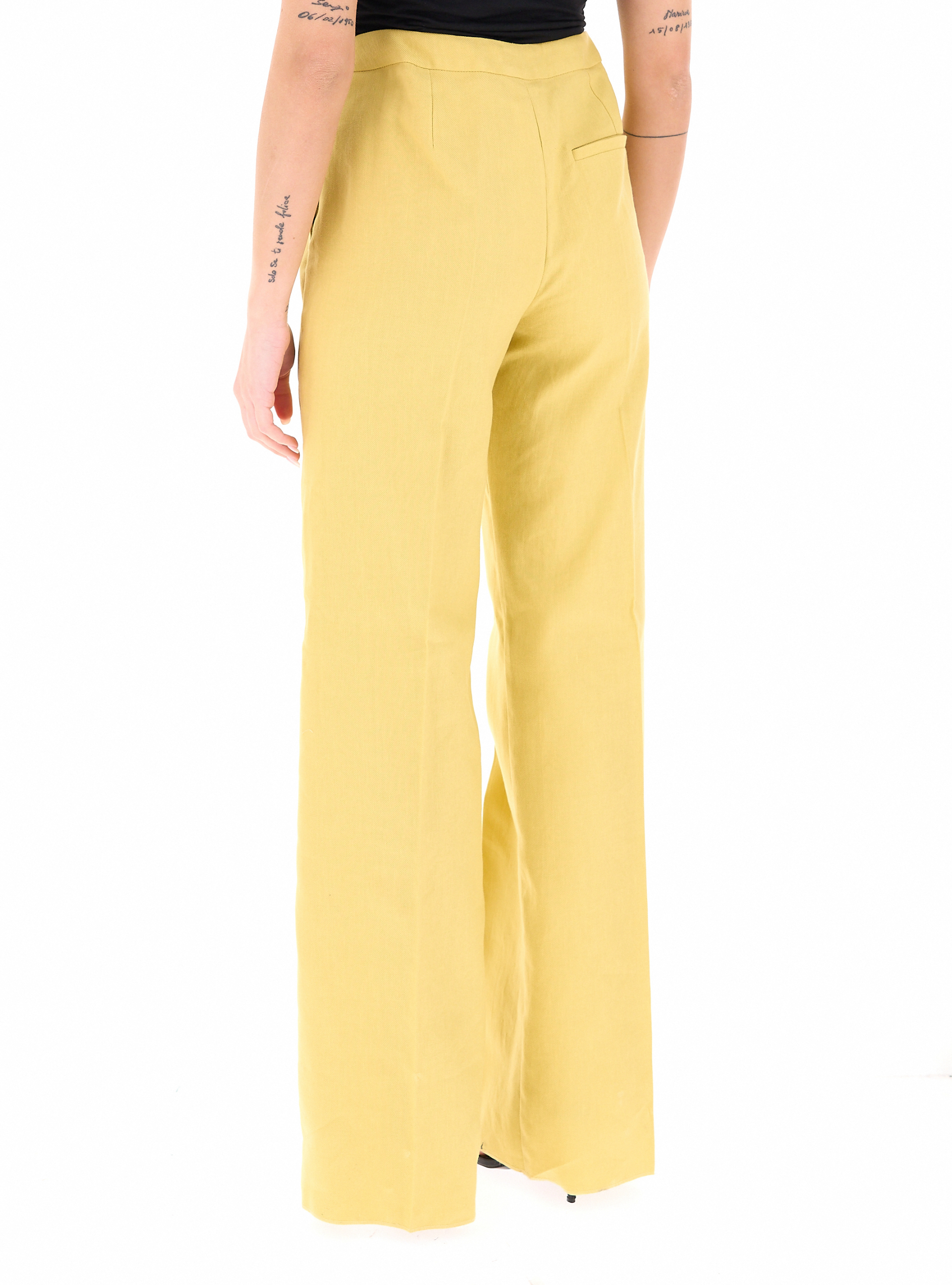 secondary product photo