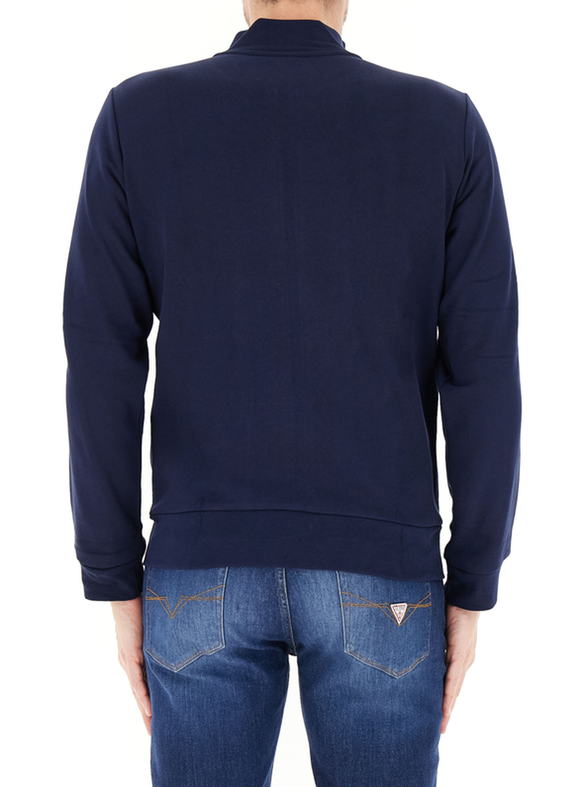 secondary product photo