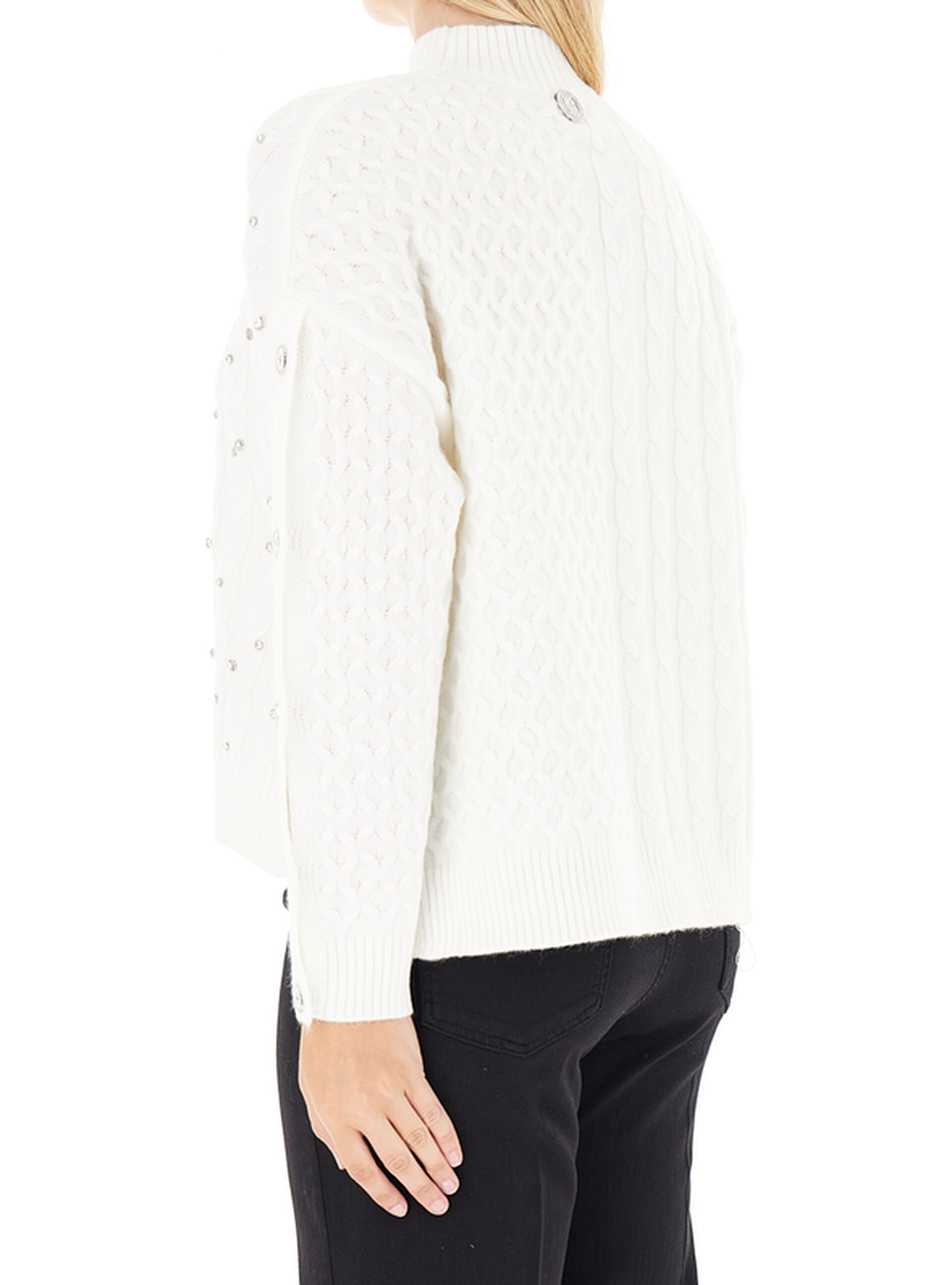 secondary product photo