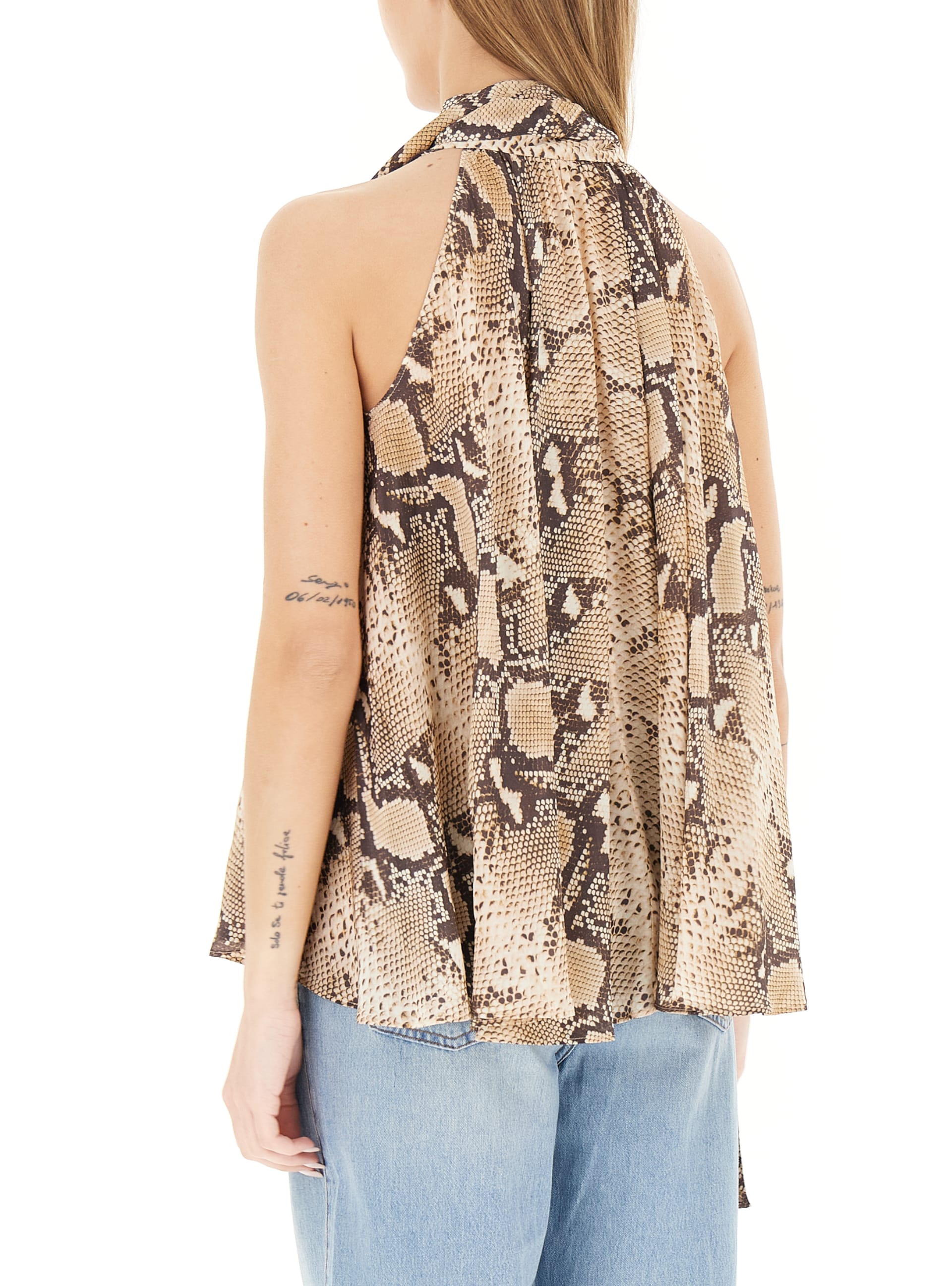 secondary product photo