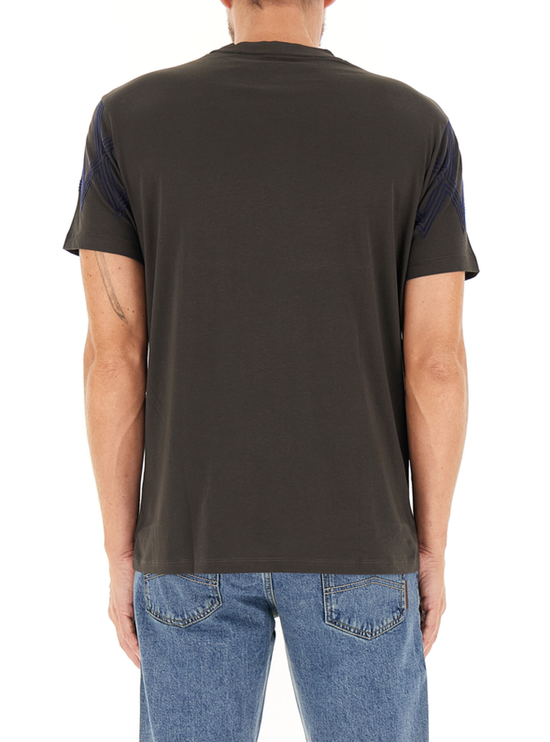 secondary product photo