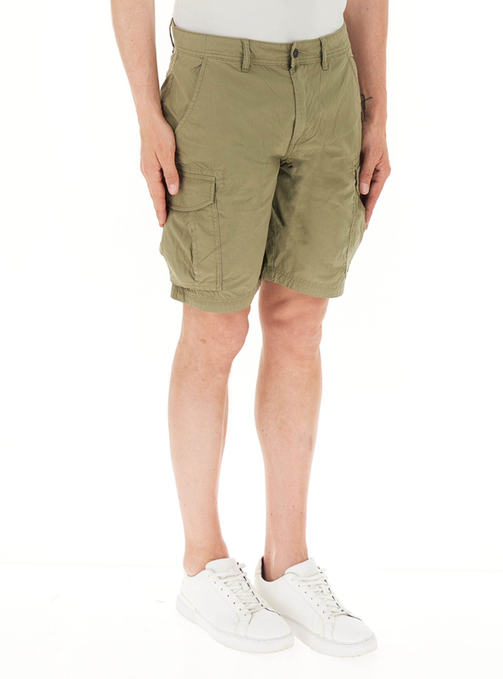 secondary product photo